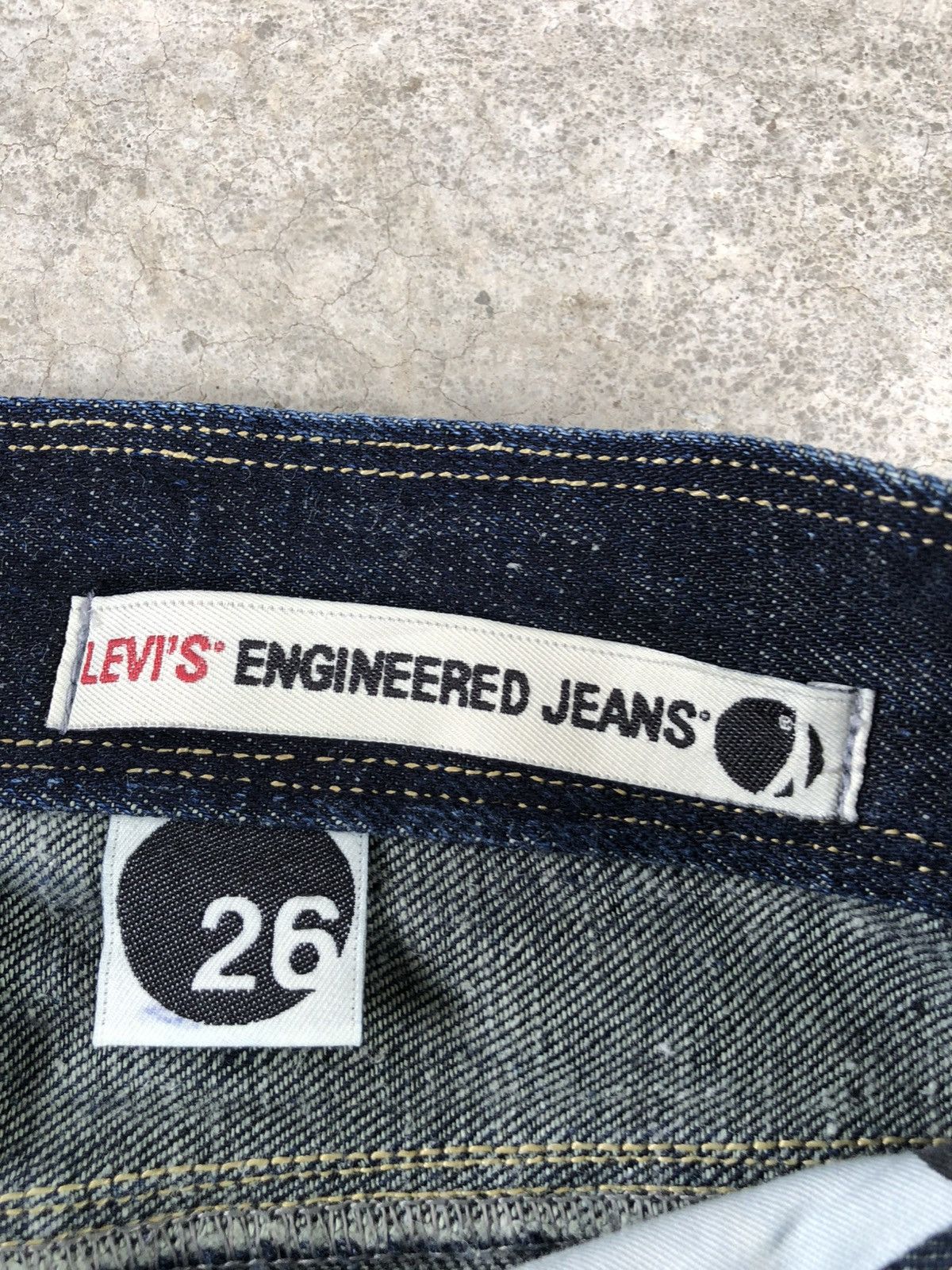 If Six Was Nine Levis Engineered Flared Jeans Distressed Size US 28 / EU 44 - 19 Thumbnail