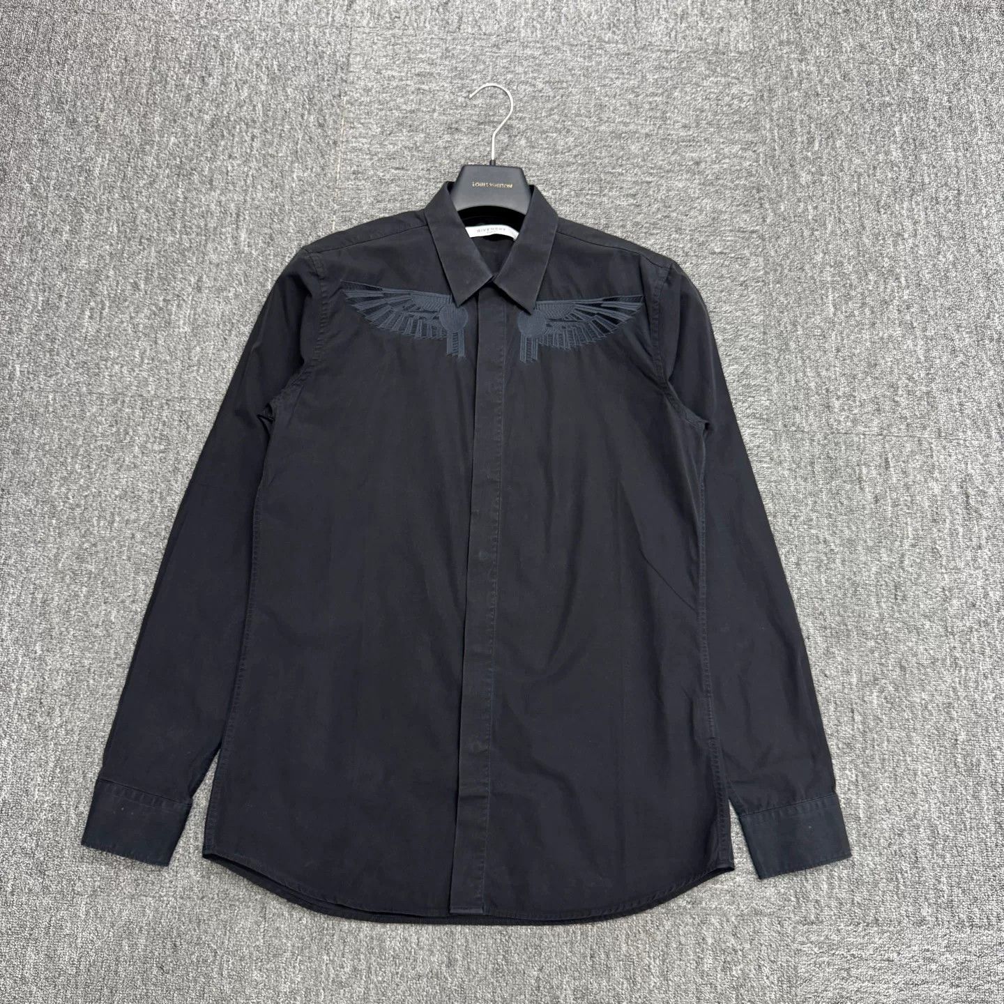 Givenchy Givenchy Runway Embroidered Wing Short-Sleeve Size US M / EU 48-50 / 2 - 1 Thumbnail