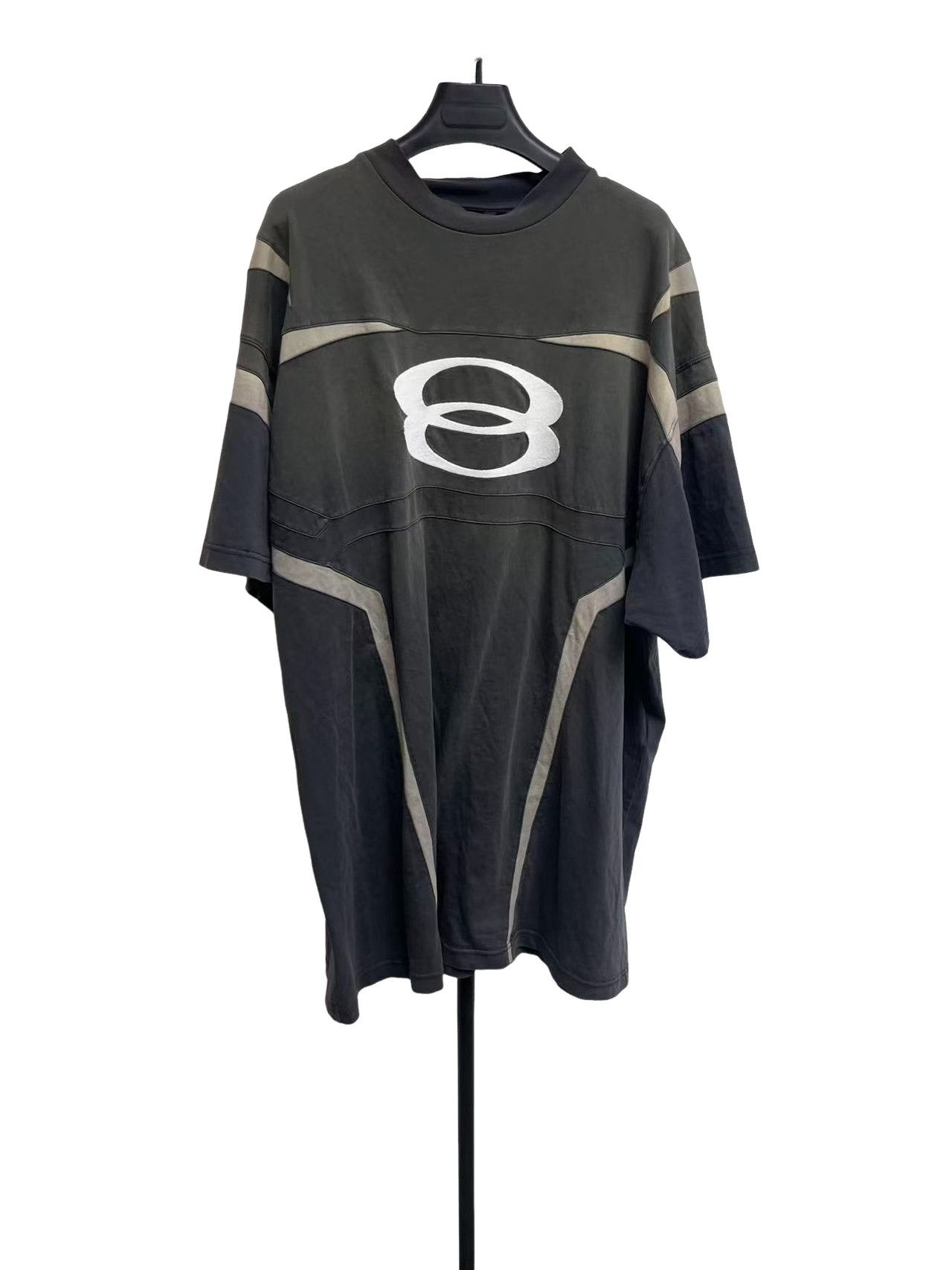 Balenciaga Balenciaga Unity Logo Paneled T-Shirt Size 3 Size US L / EU 52-54 / 3 - 1 Thumbnail