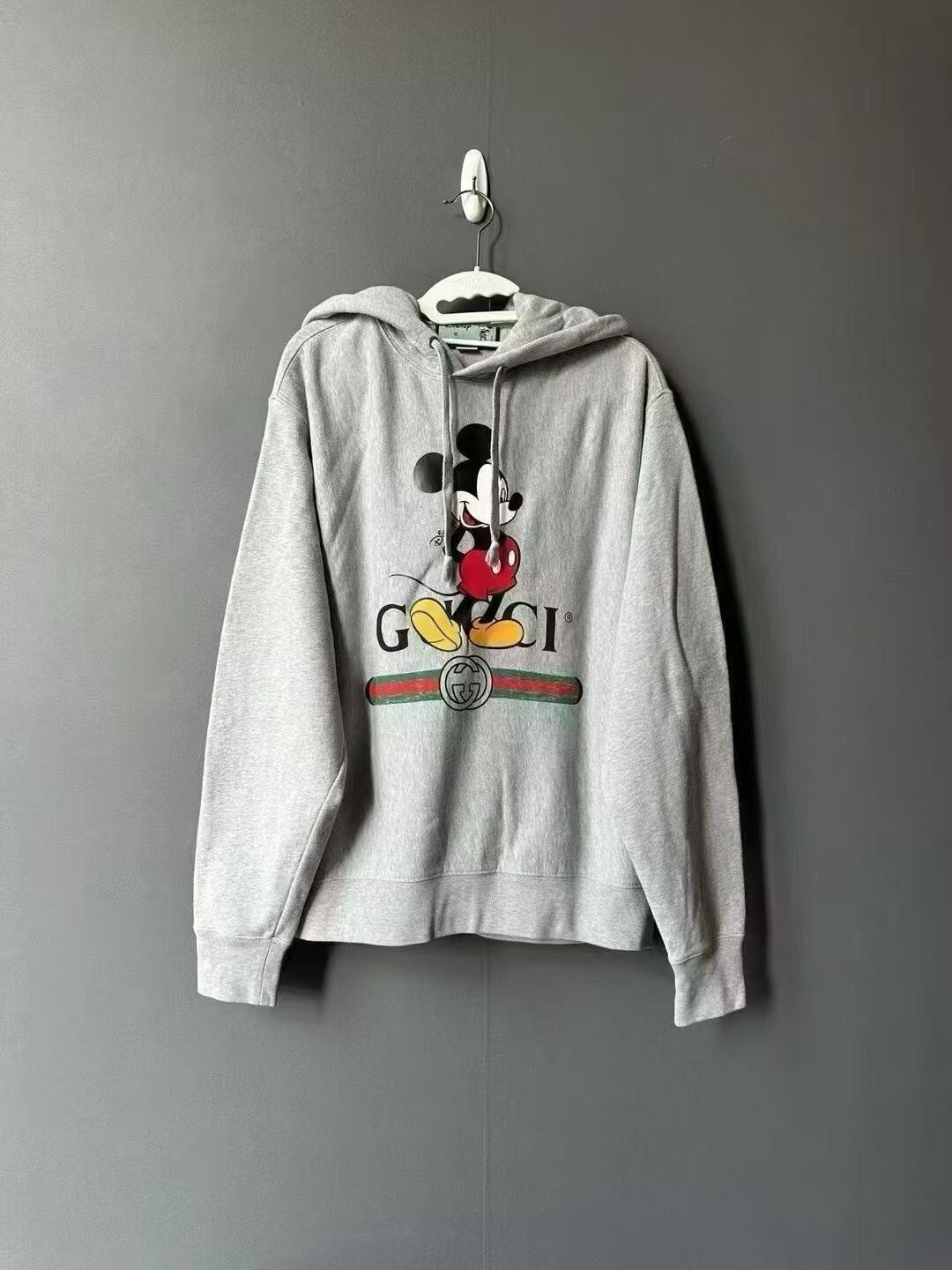 Gucci Gucci Gray Mickey Print Hoodie Size XS / US 0-2 / IT 36-38 - 1 Thumbnail