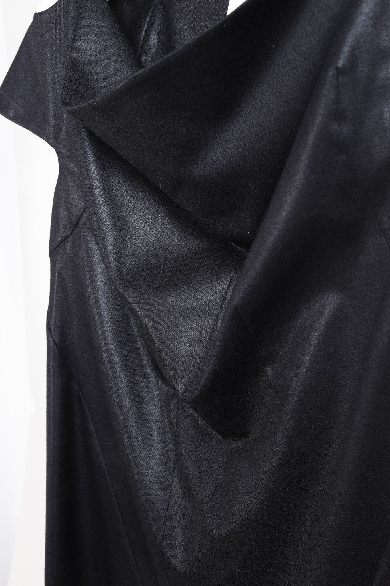 Chloe Chloe Anthracite Black Wool Sculptural Cap Sleeve Blouse Size S / US 4 / IT 40 - 6 Thumbnail