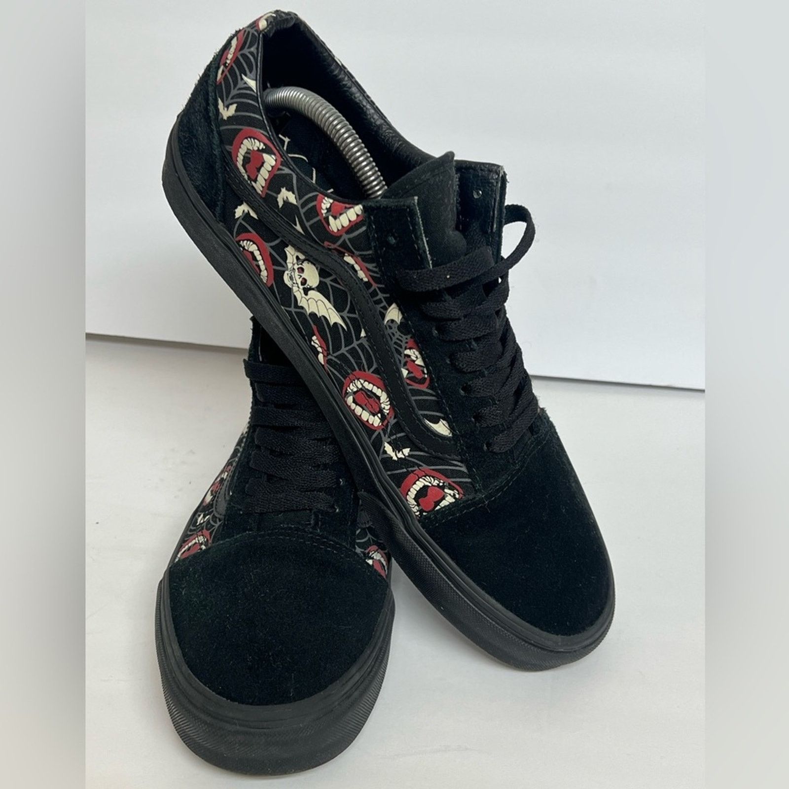 Vans Vans Old Skool Glow Frights Men’s Size 11.5 RARE Size US 11.5 / EU 44-45 - 2 Thumbnail