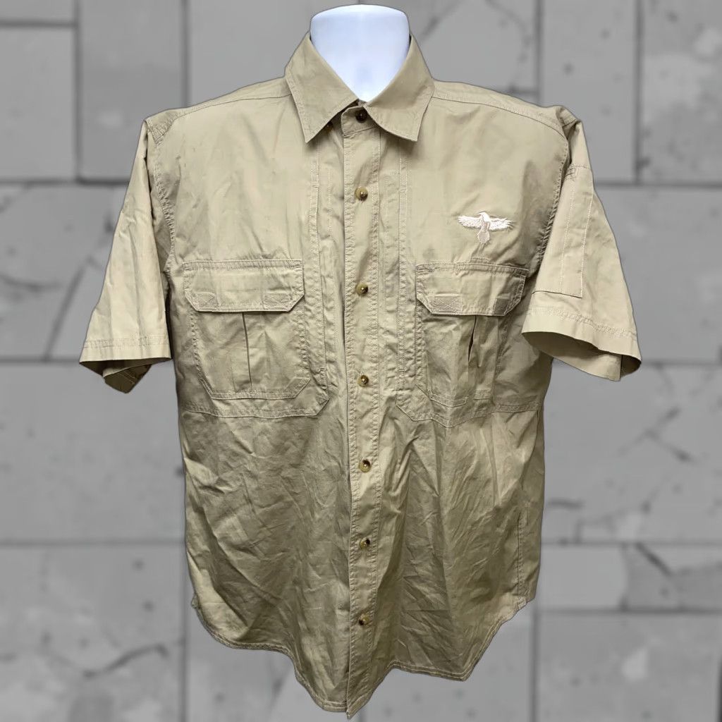 Vintage Woolrich Shirt Mens Beige Short Sleeve Button-Up Cotton Size M Collared Button-Down Fishing Regular Size US M / EU 48-50 / 2 - 1 Thumbnail
