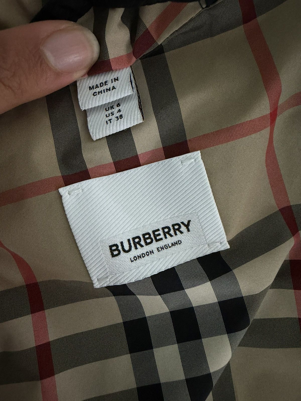 Burberry Burberry rain jacket Size M / US 6-8 / IT 42-44 - 5 Thumbnail