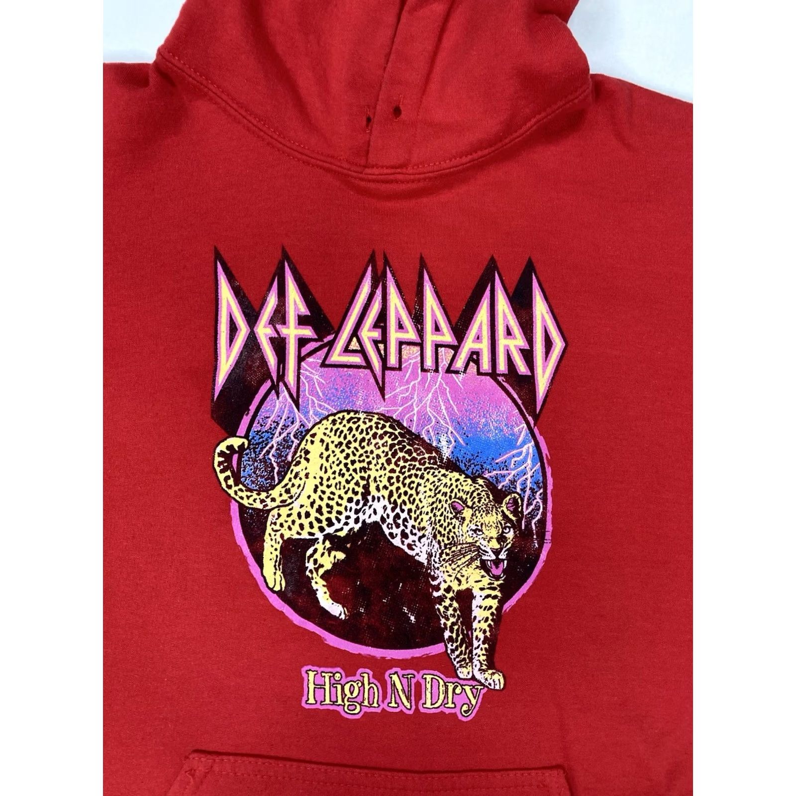 Vintage VINTAGE Def Leppard High N Dry Graphic Pullover Hoodie Mens Large Red Music Size US L / EU 52-54 / 3 - 2 Thumbnail