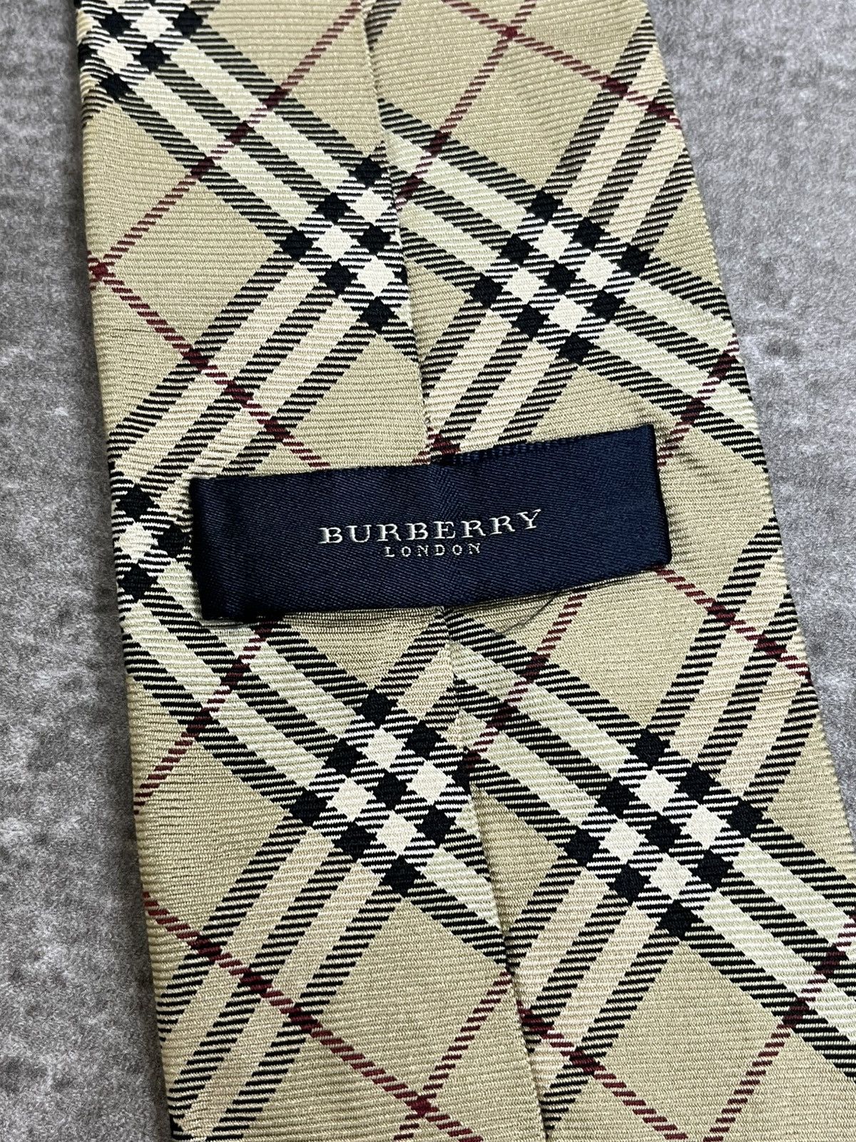 Burberry Burberry Nova Check Silk Tie Size ONE SIZE - 6 Thumbnail