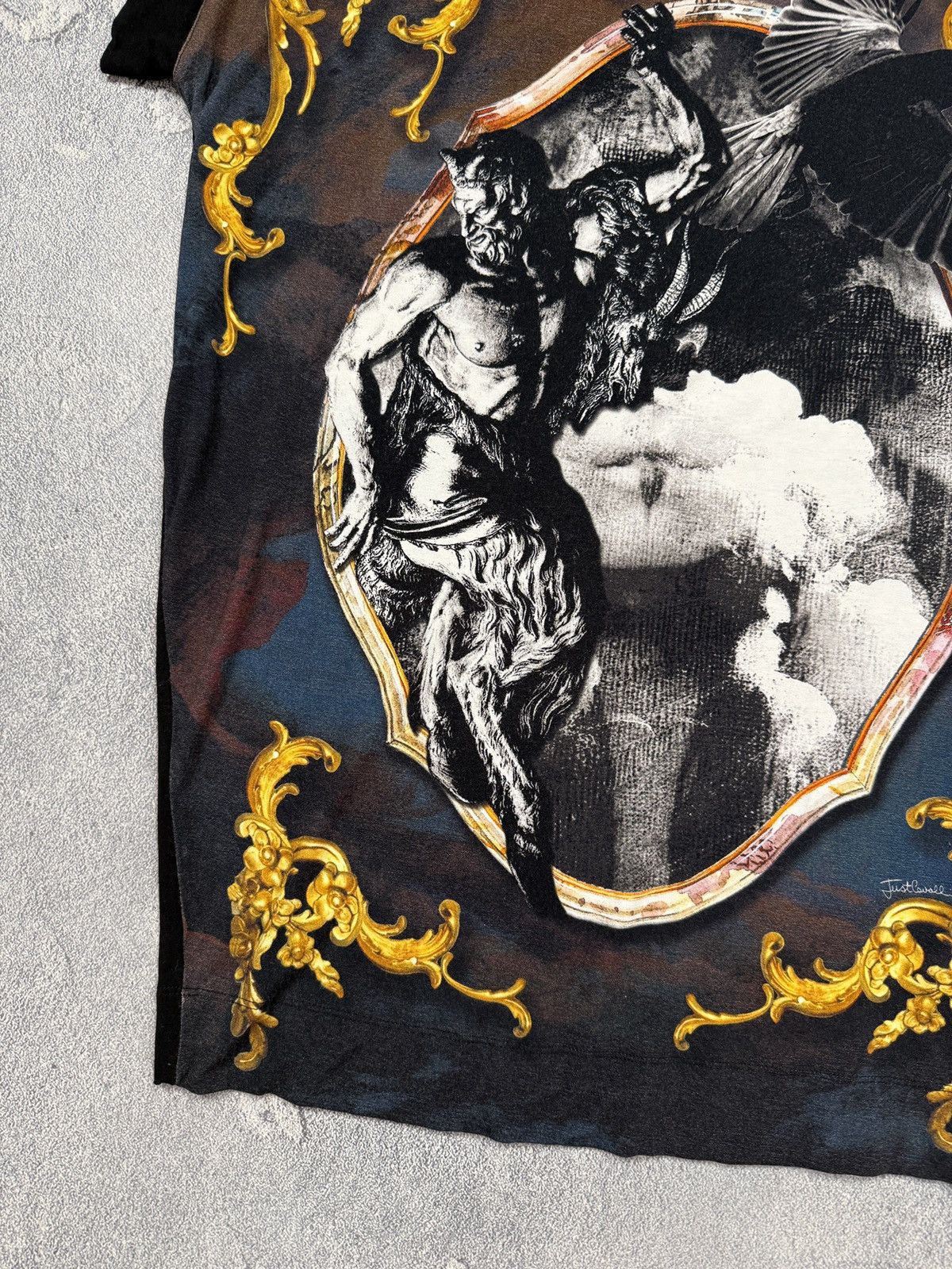 Just Cavalli Just Cavalli Graphic Tee Designer Luxury Streetwear Vintage Size US S / EU 44-46 / 1 - 5 Thumbnail