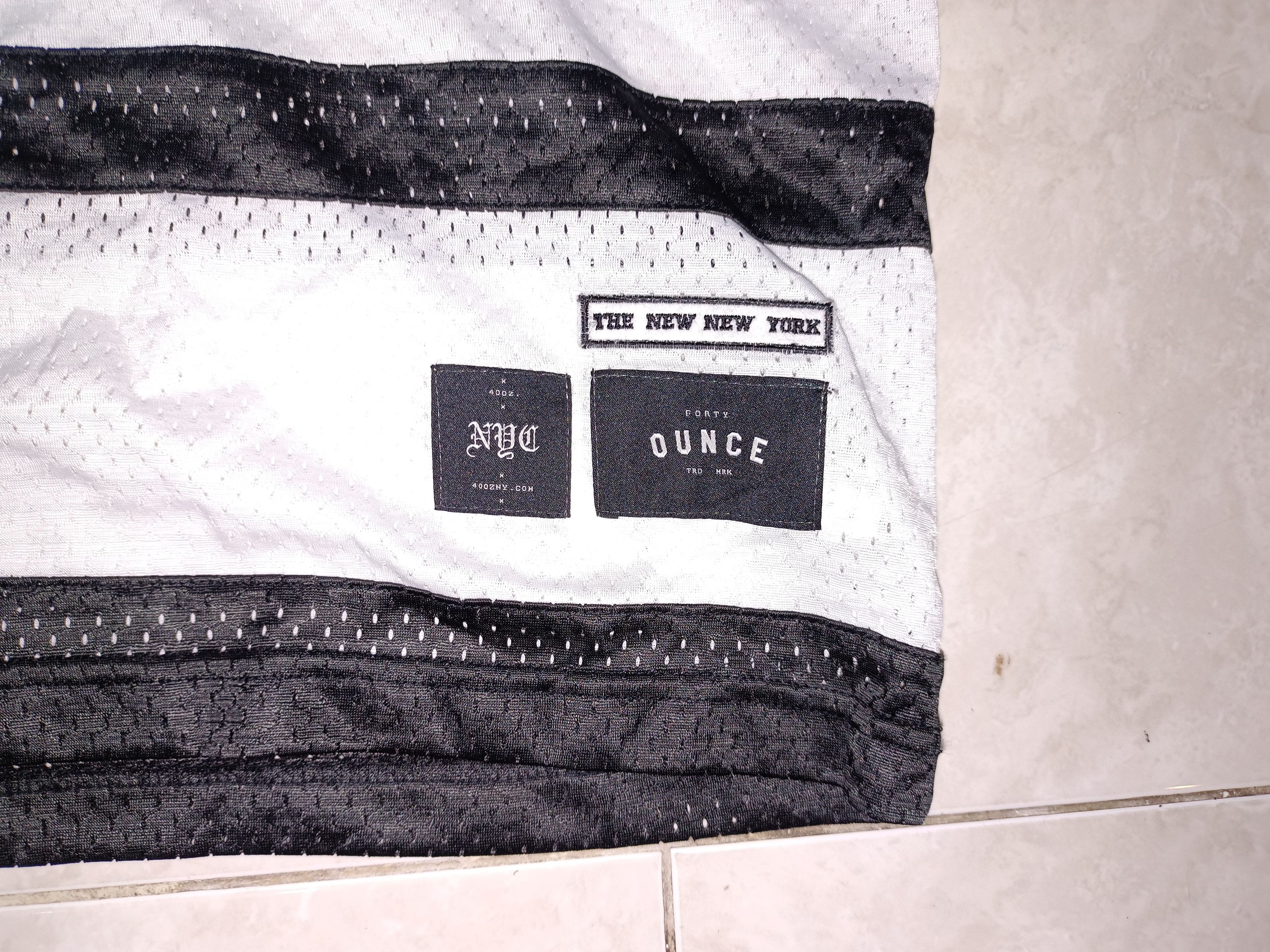 40oz NYC 40oz NYC jersey Size US M / EU 48-50 / 2 - 2 Thumbnail