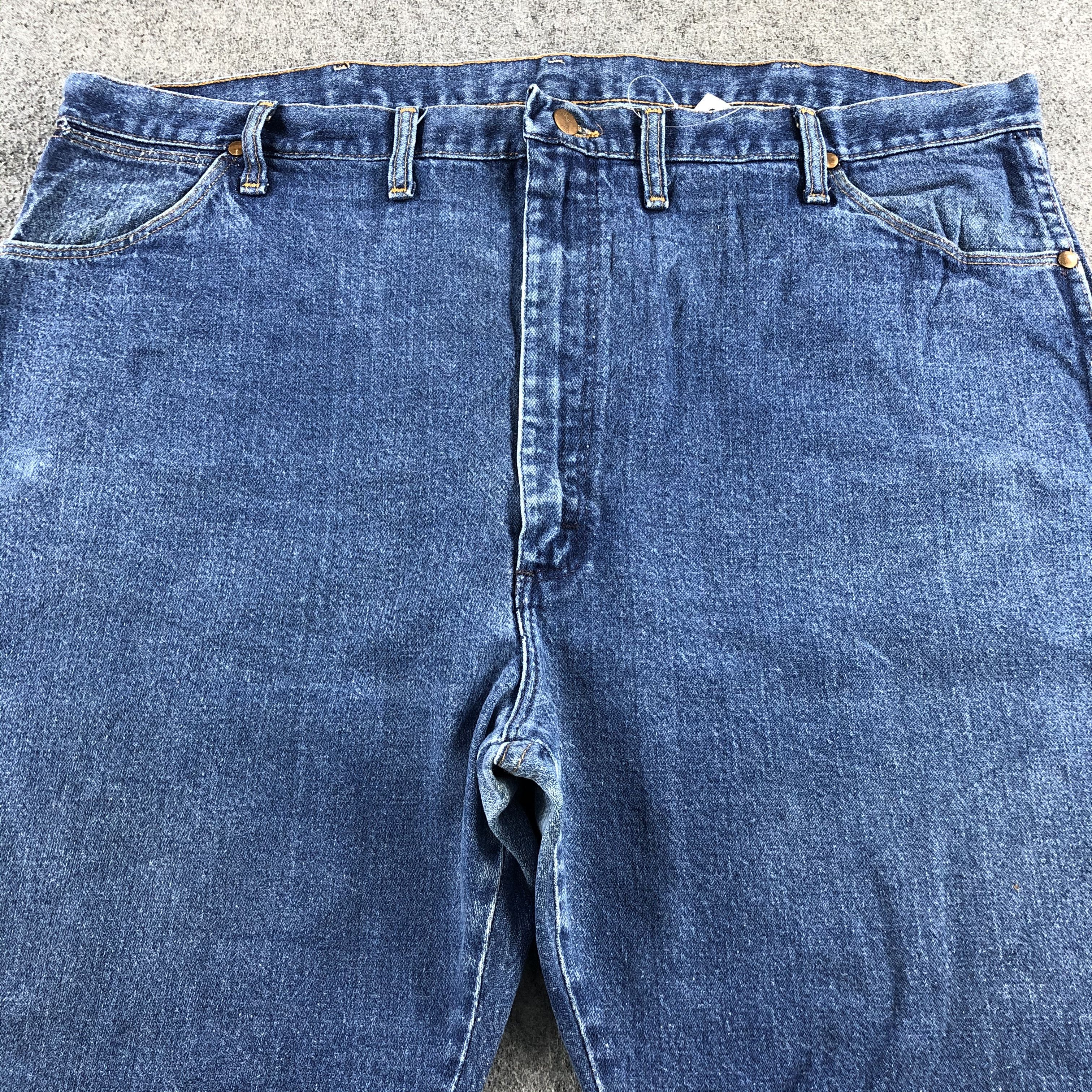 Vintage Vintage Blue Wash Wrangler Jeans-J2103 Size US 44 / EU 60 - 3 Thumbnail