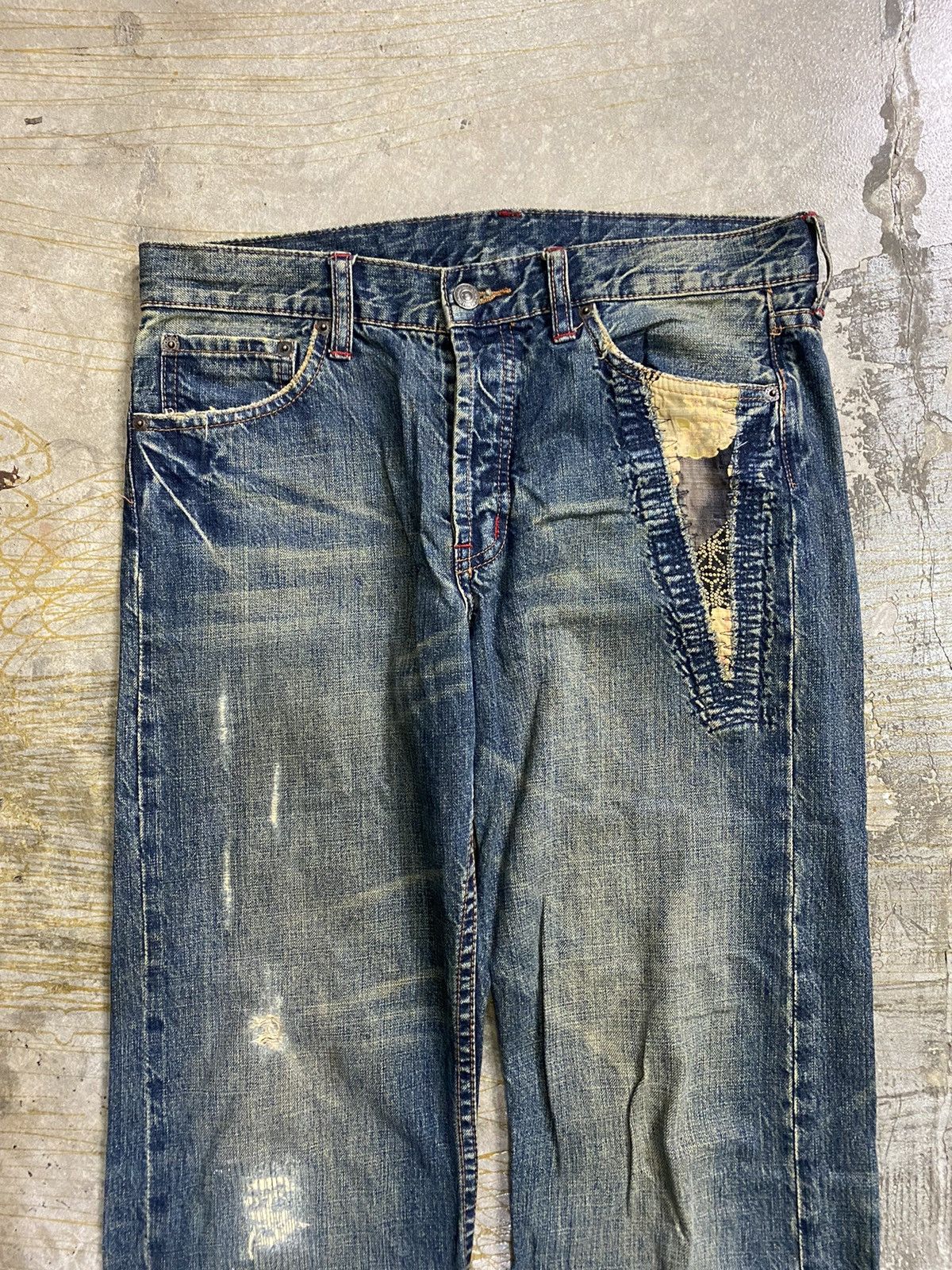 Takeo Kikuchi 1990s Japan Motive patch distressed light denim Size US 32 / EU 48 - 4 Thumbnail