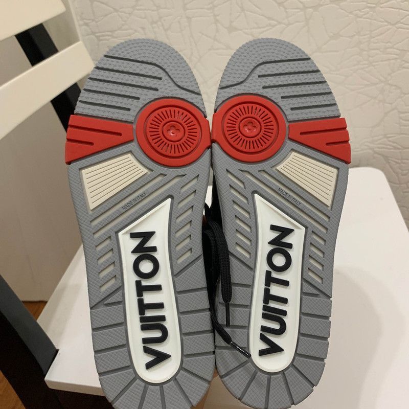 Louis Vuitton Louis Vuitton Trendy Low-top Fashion Sneakers -2508 Size US 8.5 / EU 41-42 - 4 Thumbnail