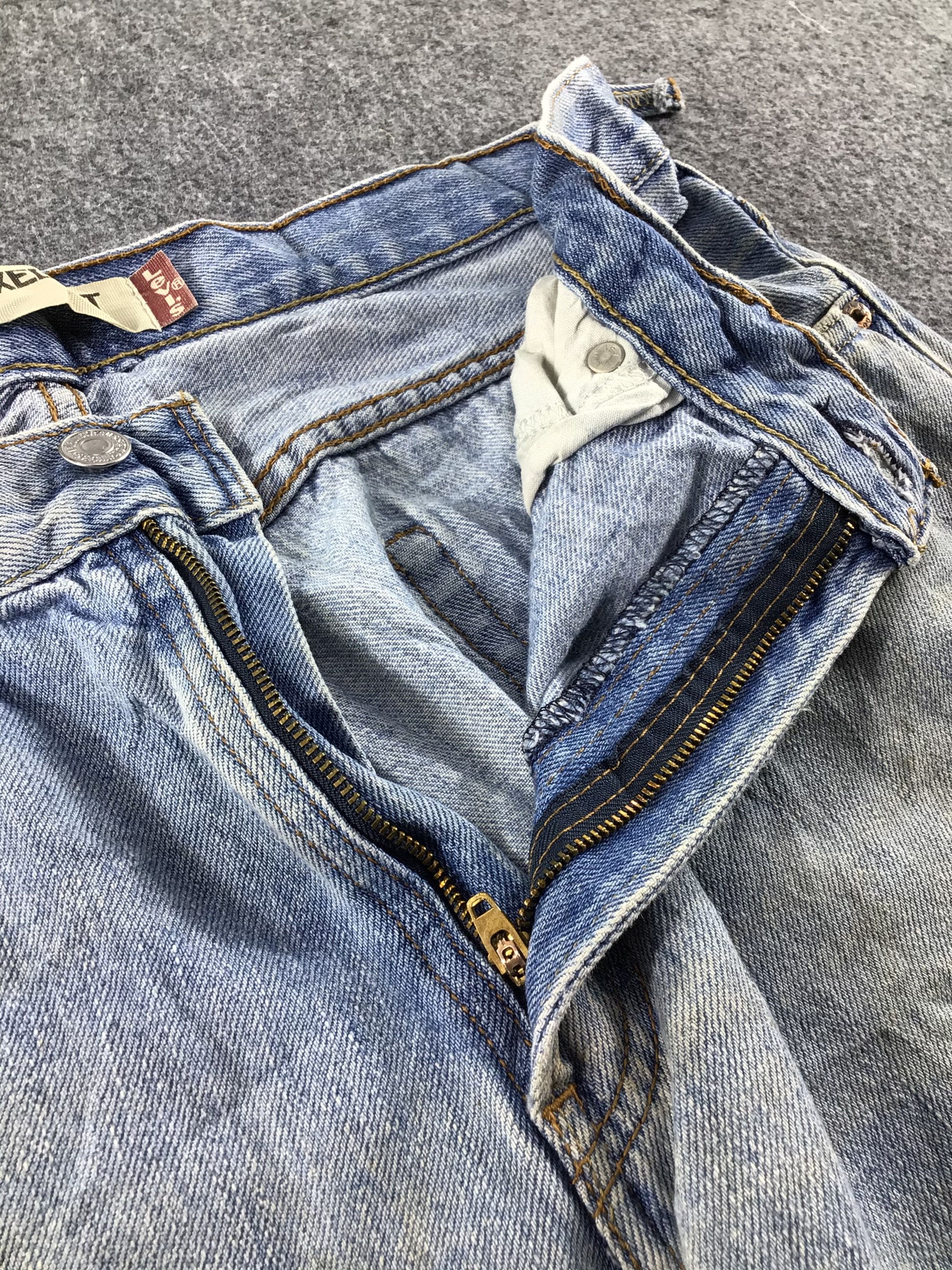 Levi's Vintage Levis 550 Jeans-J608 Size US 33 - 7 Thumbnail