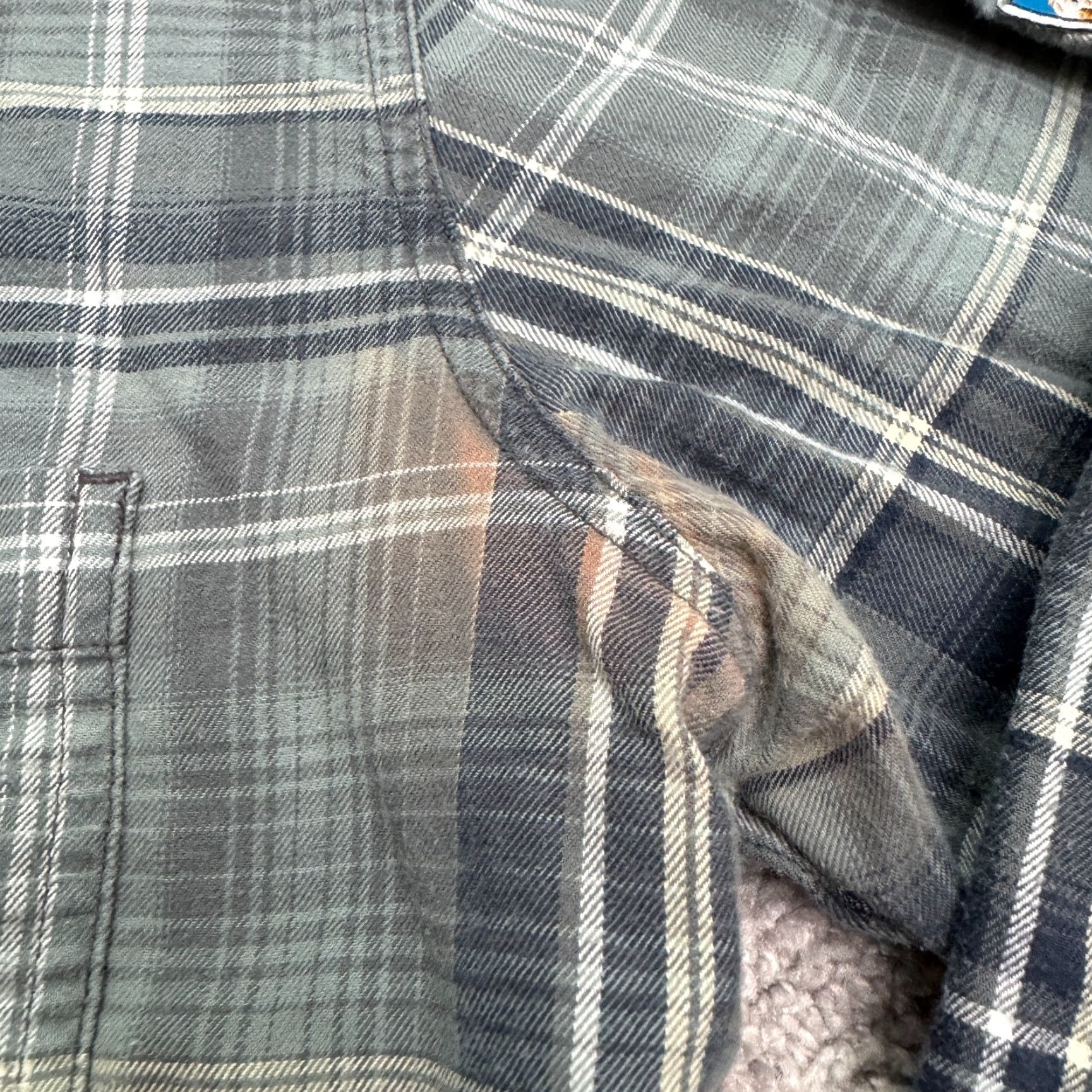 Vintage Kuhl Flannel Button-Up Shirt Mens Small Green Blue Plaid Outdoor Casual Size US S / EU 44-46 / 1 - 6 Thumbnail