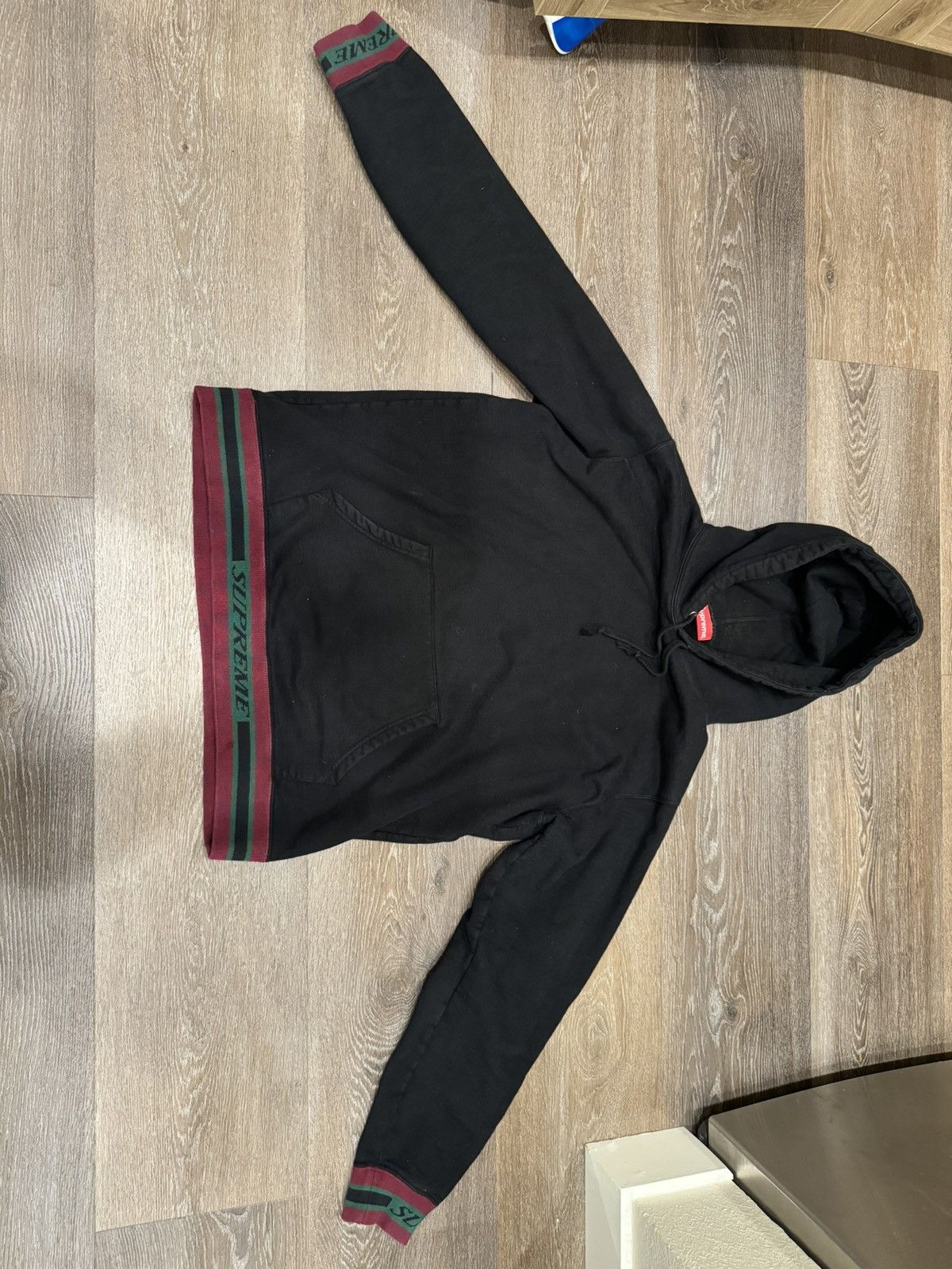 Supreme Large supreme Hoodie Size US L / EU 52-54 / 3 - 1 Thumbnail