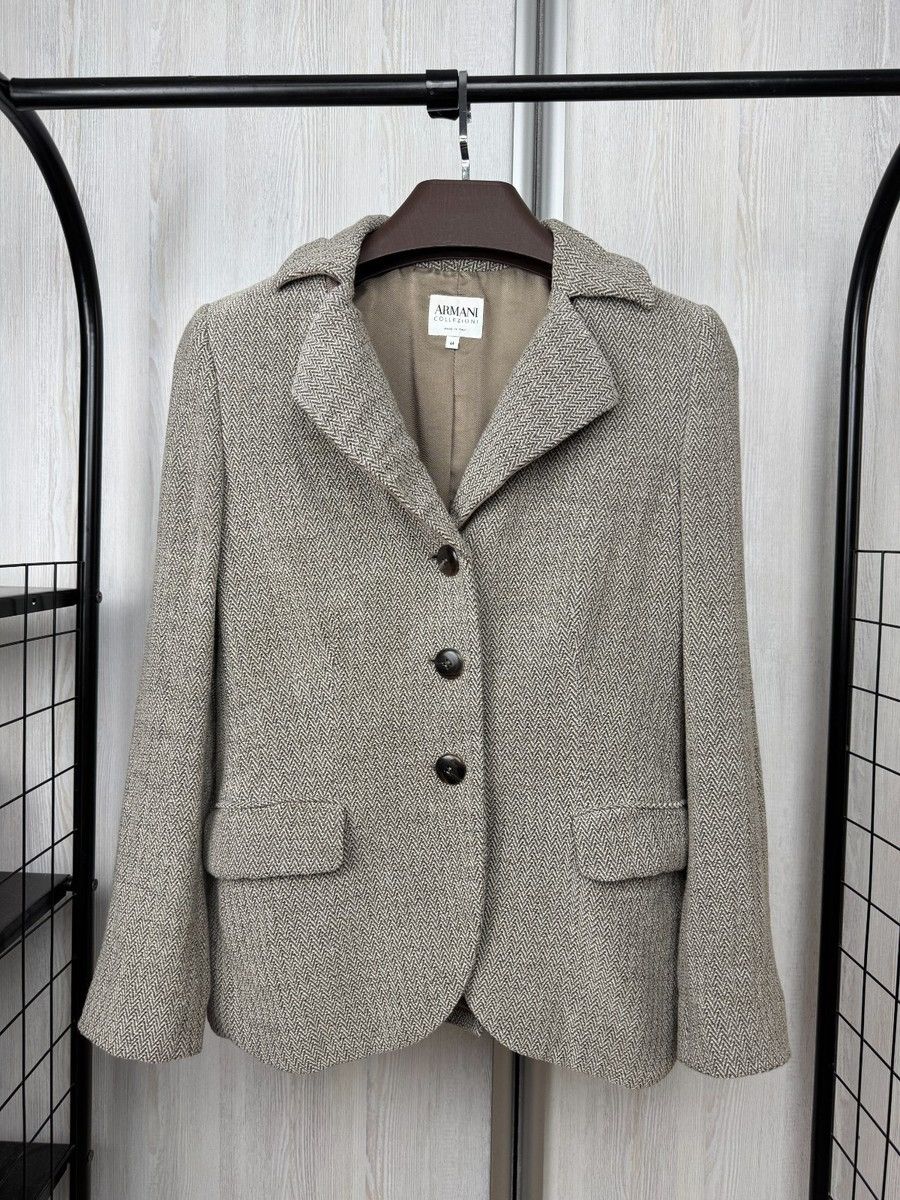 Armani Collezioni Armani Collezioni made in Italy grey wool herringbone blazer Size M / US 6-8 / IT 42-44 - 2 Thumbnail