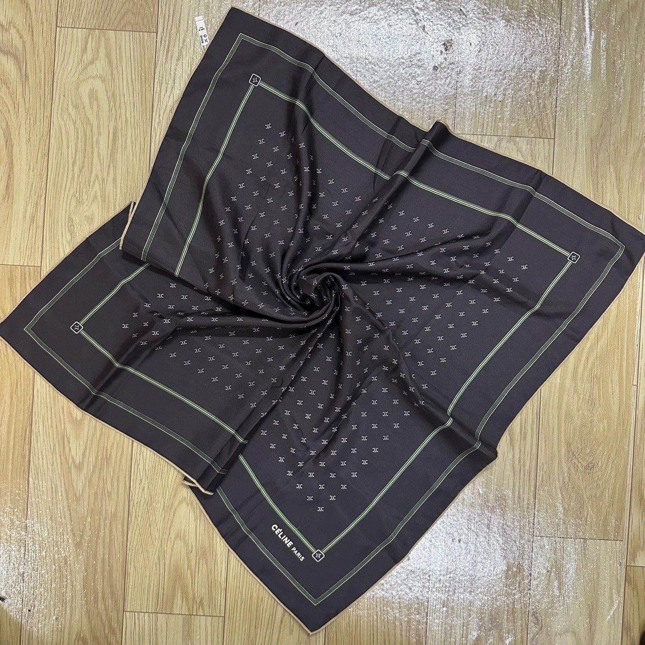 Celine CELINE Paris Vintage 100% Silk Scarf Made in Italy Size ONE SIZE - 3 Thumbnail