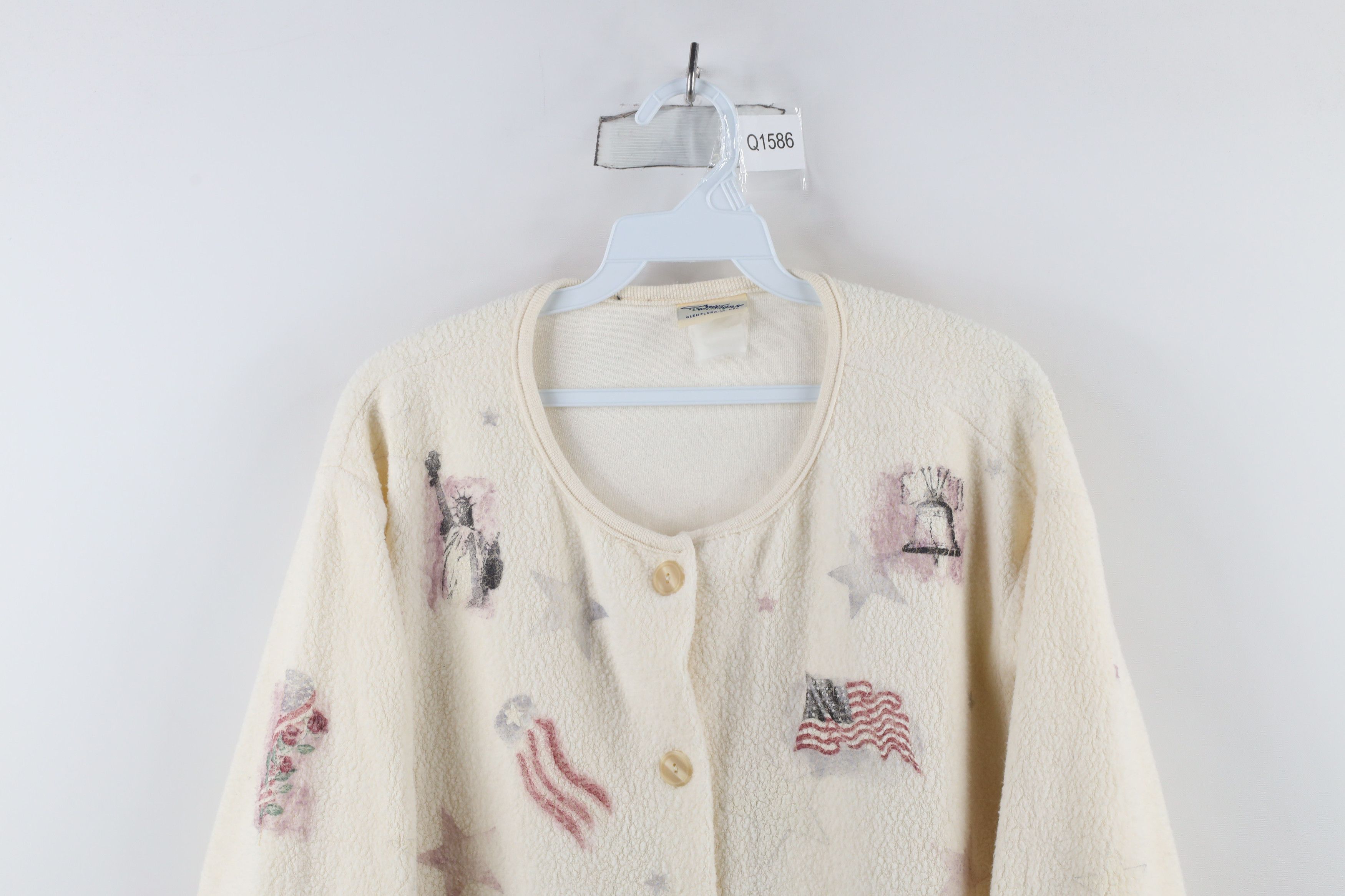 Vintage Vintage 90s USA Flag All Over Print Cardigan Sweater USA Size L / US 10 / IT 46 - 2 Thumbnail