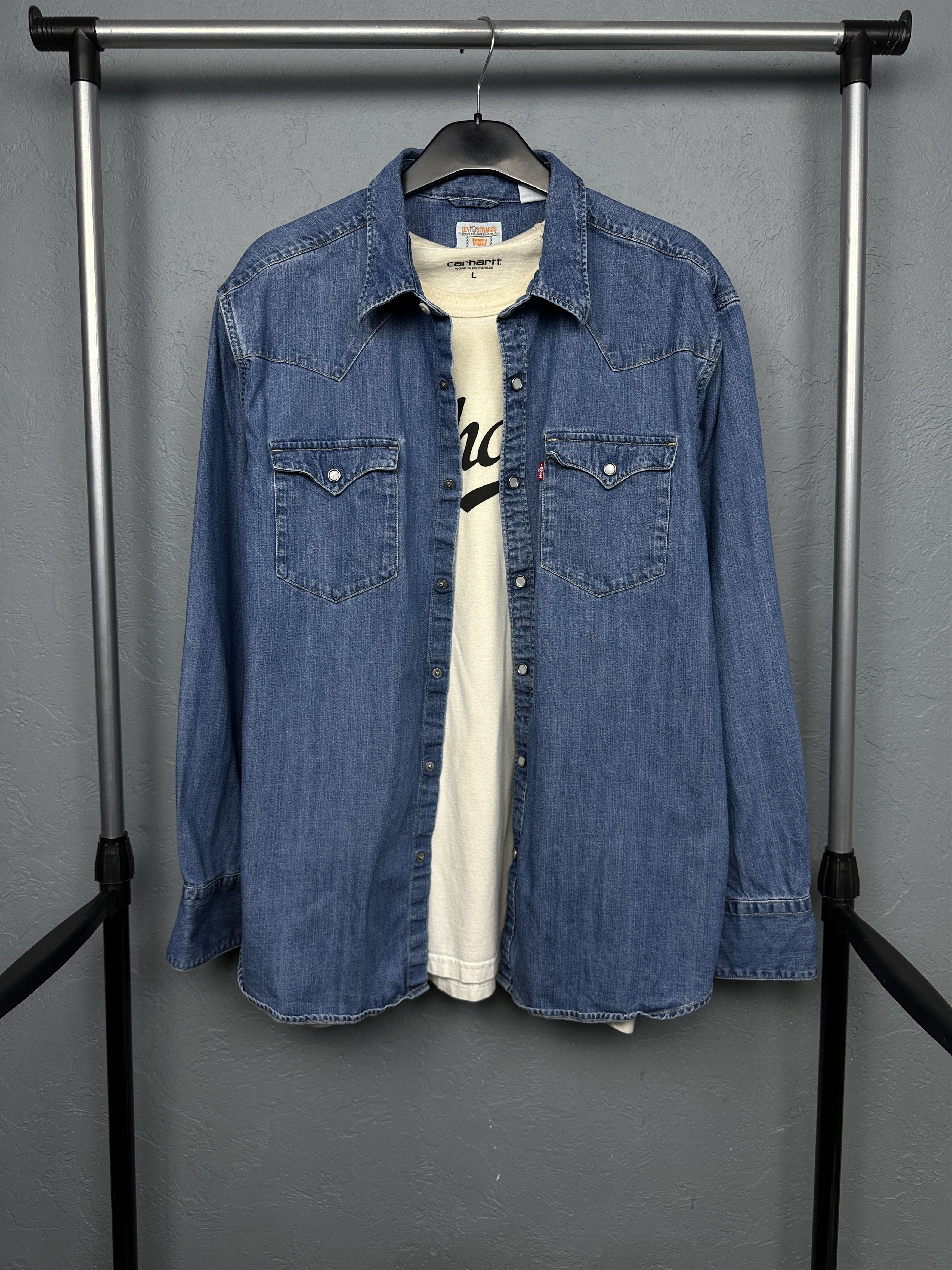 Levi's Levi's Vintage Mens Denim Shirt Jeans Size US XL / EU 56 / 4 - 1 Thumbnail