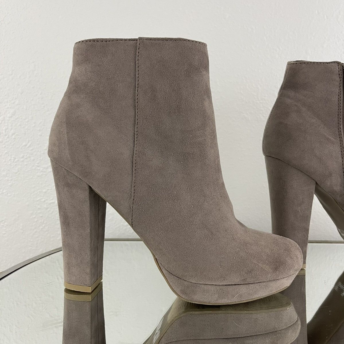 Other REPORT Taupe Tan Faux Suede Lyle High Block Heel Ankle Boots Size US 8 / IT 38 - 4 Thumbnail