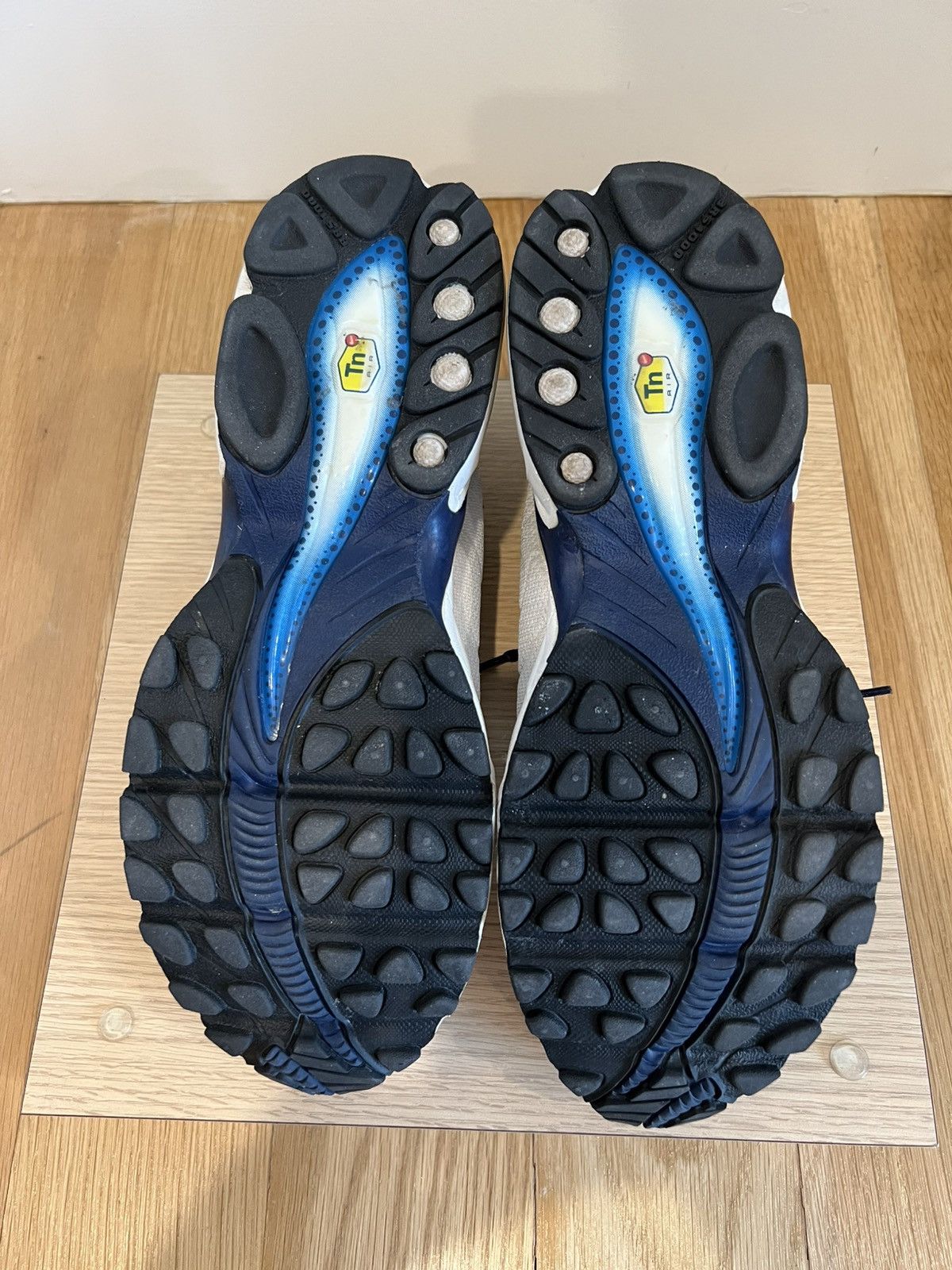 Nike Nike Air Max Tailwind 5 SP Size US 10 / EU 43 - 6 Thumbnail