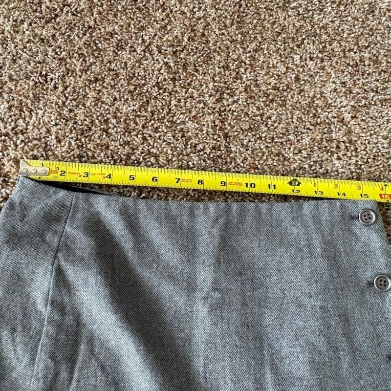 Banana Republic Banana Republic Lined Mini Skirt Wool Blend Gray sz 4 Size 27" / US 4 / IT 40 - 6 Thumbnail