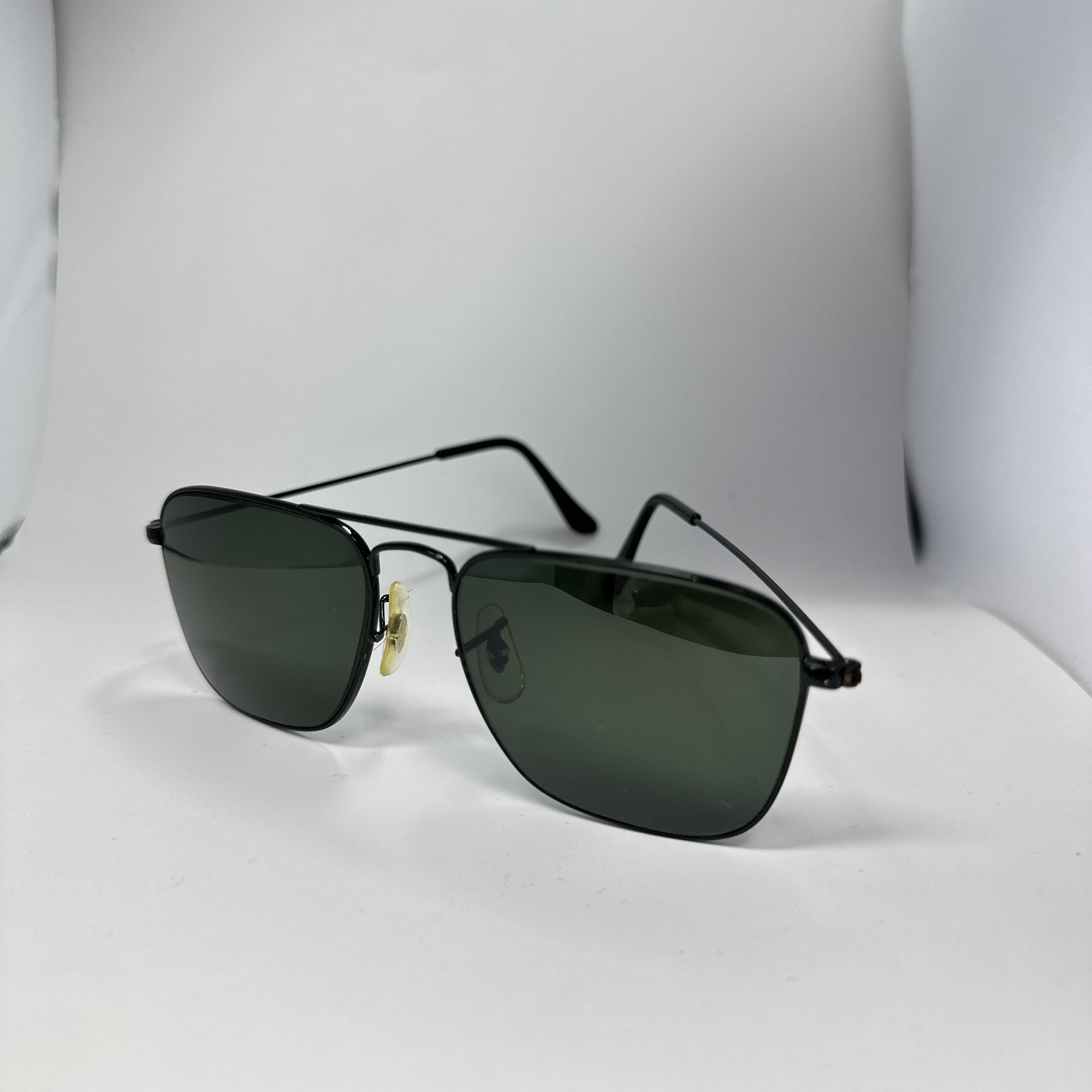 RayBan Vintage Avant Garde Ray-Ban Sunglasses Y2K Size ONE SIZE - 5 Thumbnail