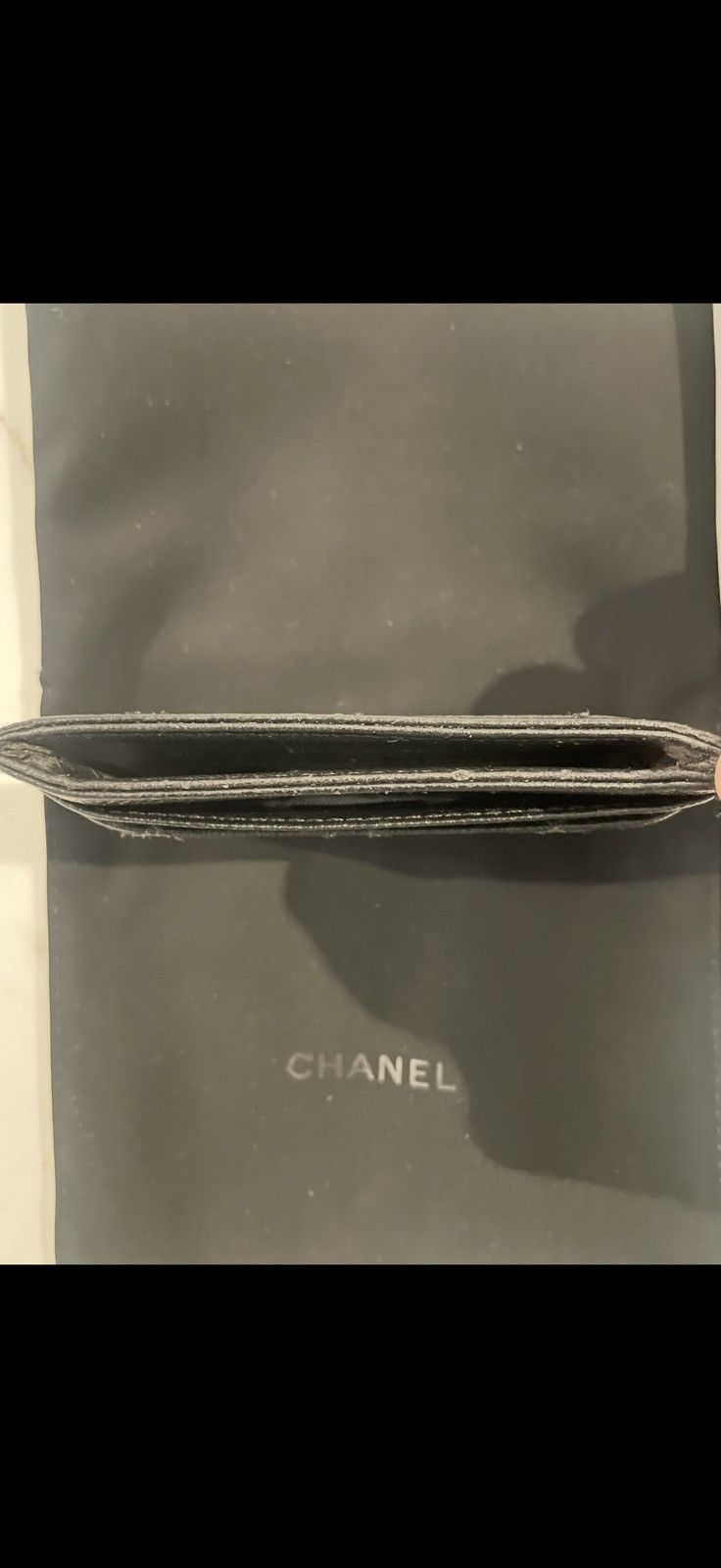 Chanel Women’s Chanel black leather Credit Card Holder Size ONE SIZE - 8 Thumbnail