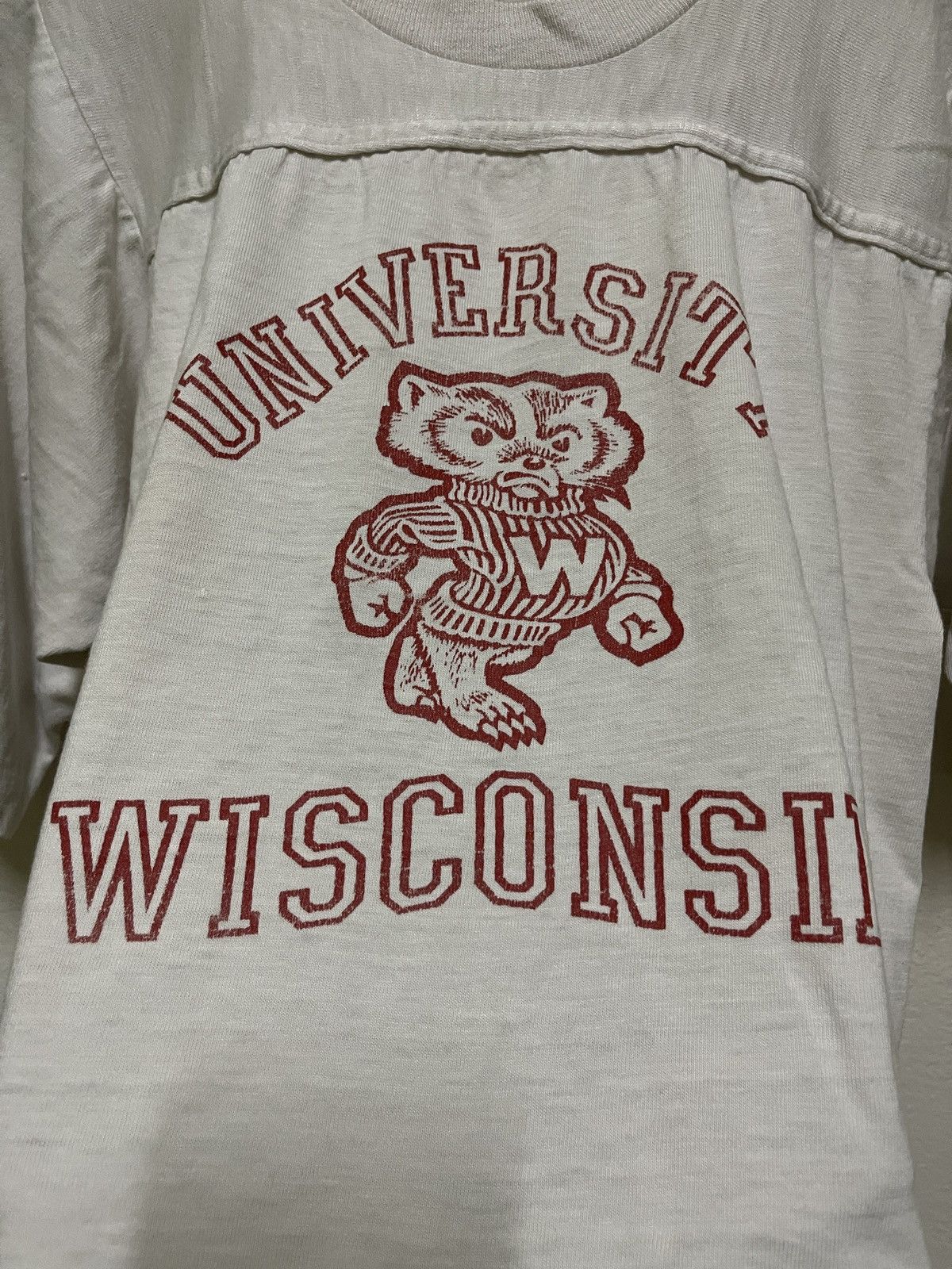 Vintage University Wisconsin Vintage T Shirt Crop Size US M / EU 48-50 / 2 - 5 Thumbnail
