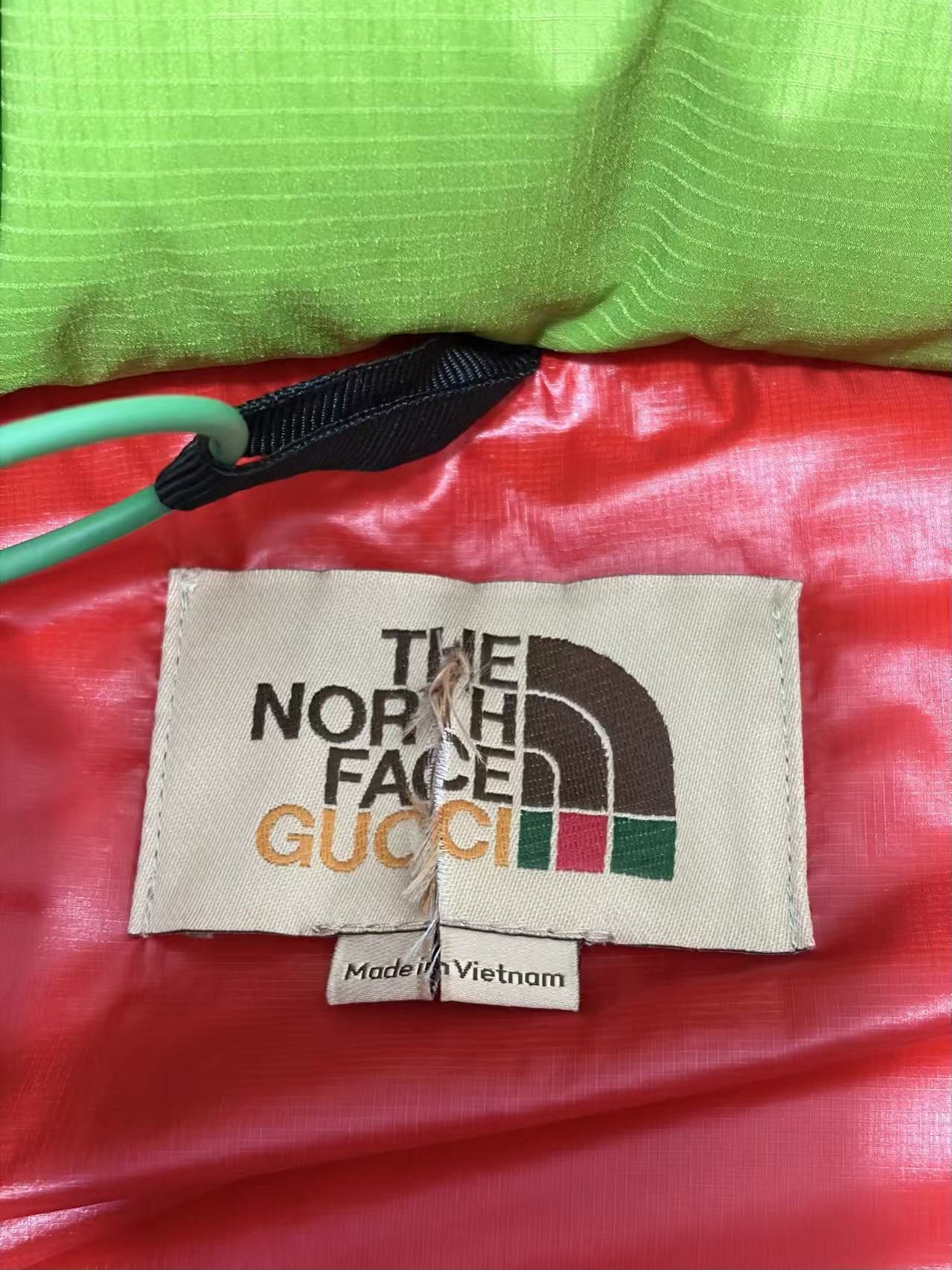 Gucci Gucci X North Face Puffer Jacket Size US L / EU 52-54 / 3 - 7 Thumbnail