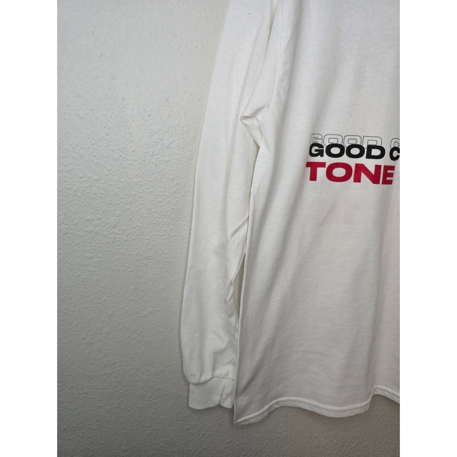 Gildan Good Company Tone Stith 2018 Tour Long Sleeve White M Tee Size US M / EU 48-50 / 2 - 4 Thumbnail