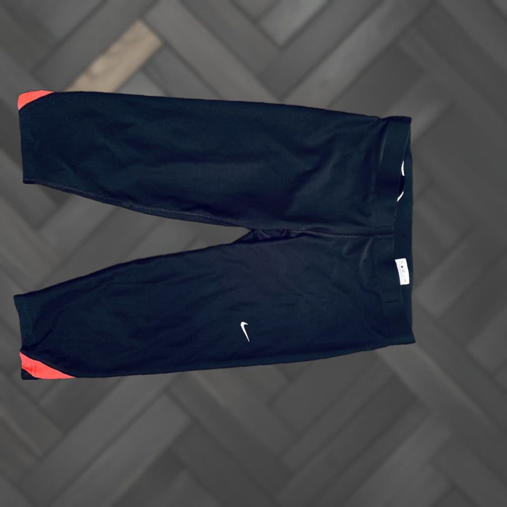 Nike Nike Run Women’s Dri-Fit Crop Leggings Black Pink Athletic Running Medium Size 32" / US 10 / IT 46 - 1 Thumbnail