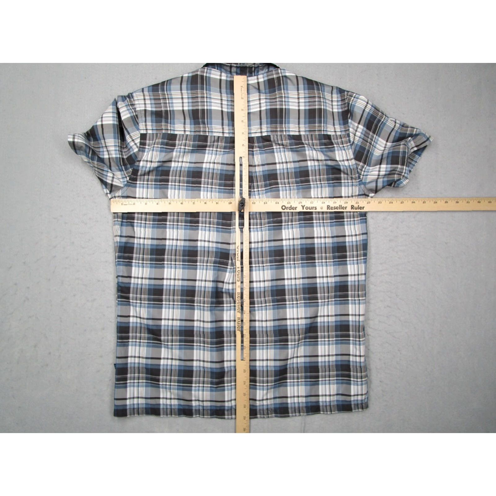 Logo 7 KUHL Shirt Mens Large Blue Plaid Button-Up Outdoor Workwear Logo Size US L / EU 52-54 / 3 - 6 Thumbnail