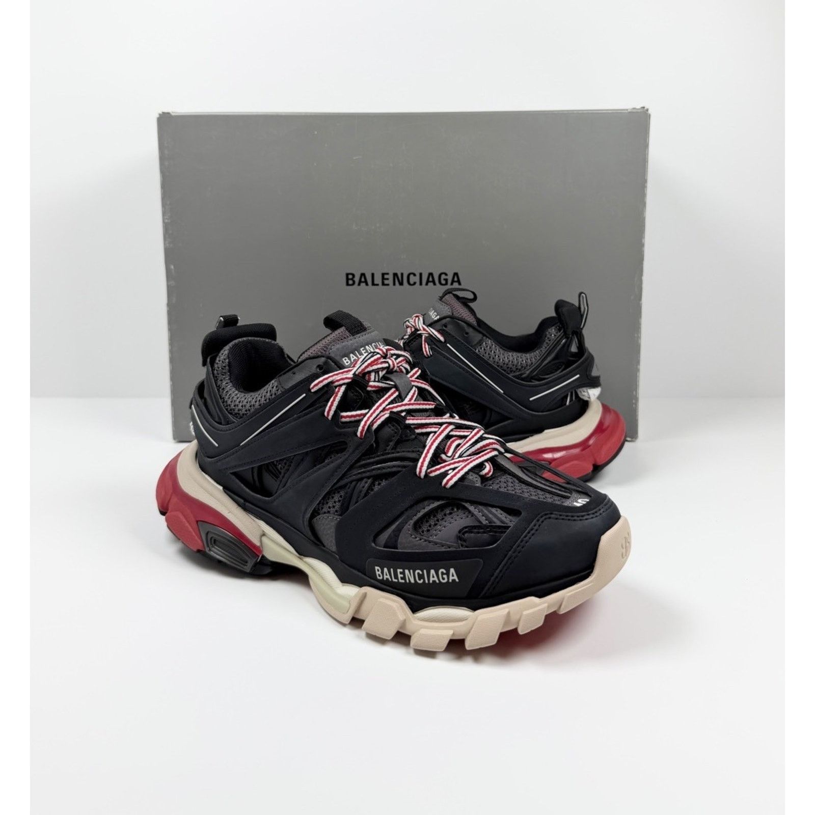Balenciaga Size 40EU/7US - Balenciaga Track Black Red NEW Size US 7 / EU 40 - 2 Thumbnail