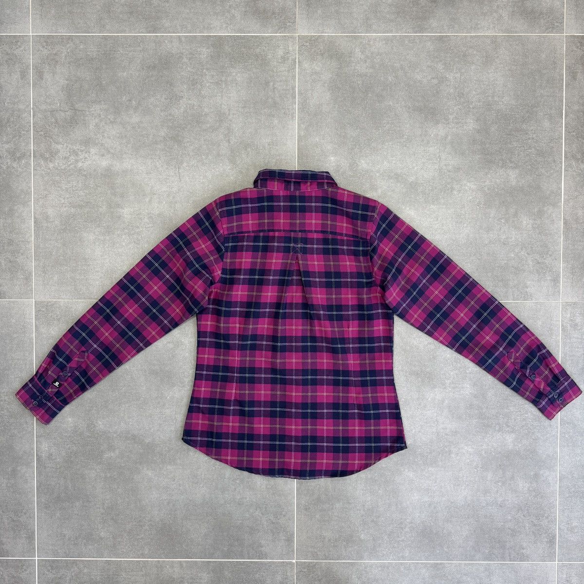 Salomon Salomon Women Flannel Button Shirt Size M Size M / US 6-8 / IT 42-44 - 17 Thumbnail