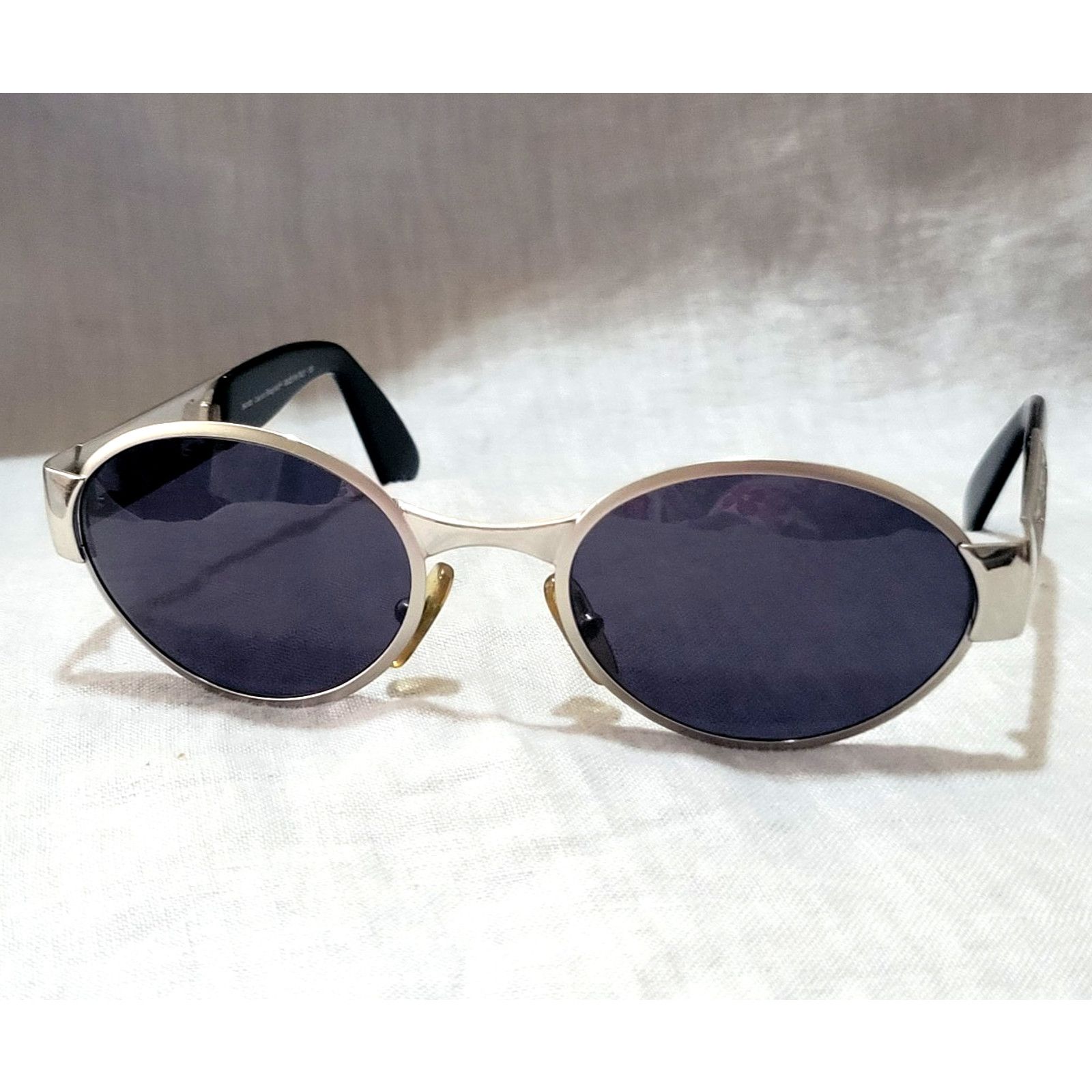 Laura Biagiotti Laura Biagiotti Authentic Vintage Oval Sunglasses 90 Eyewear Size ONE SIZE - 1 Thumbnail