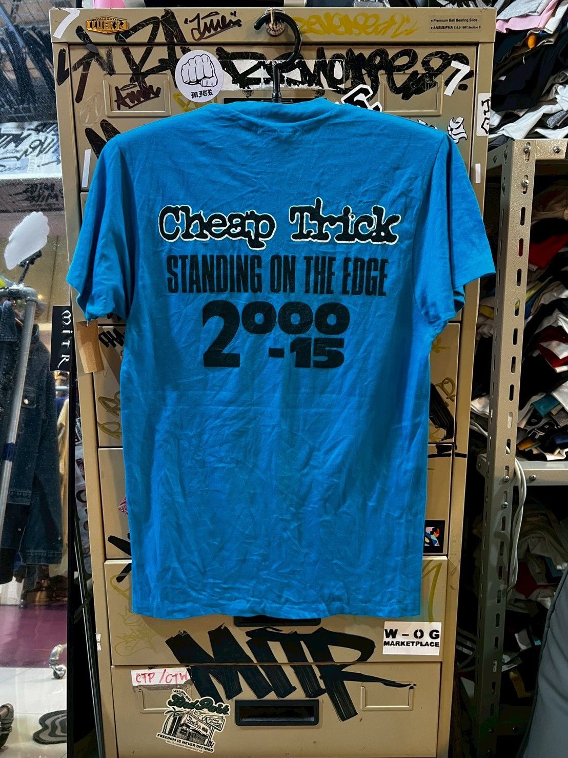 Band Tees Cheap trick vintage tee Size US M / EU 48-50 / 2 - 7 Thumbnail