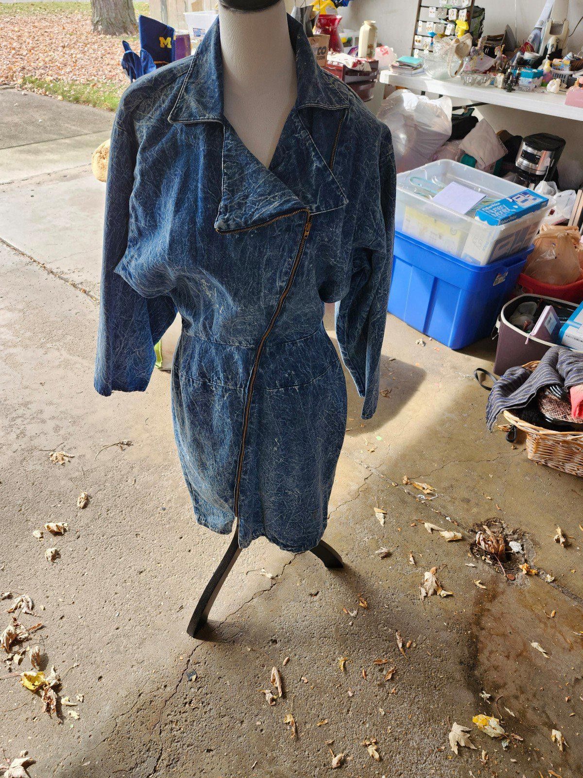 Designer Like new Kalifornia Kamotions zipper dress Size L / US 10 / IT 46 - 2 Thumbnail