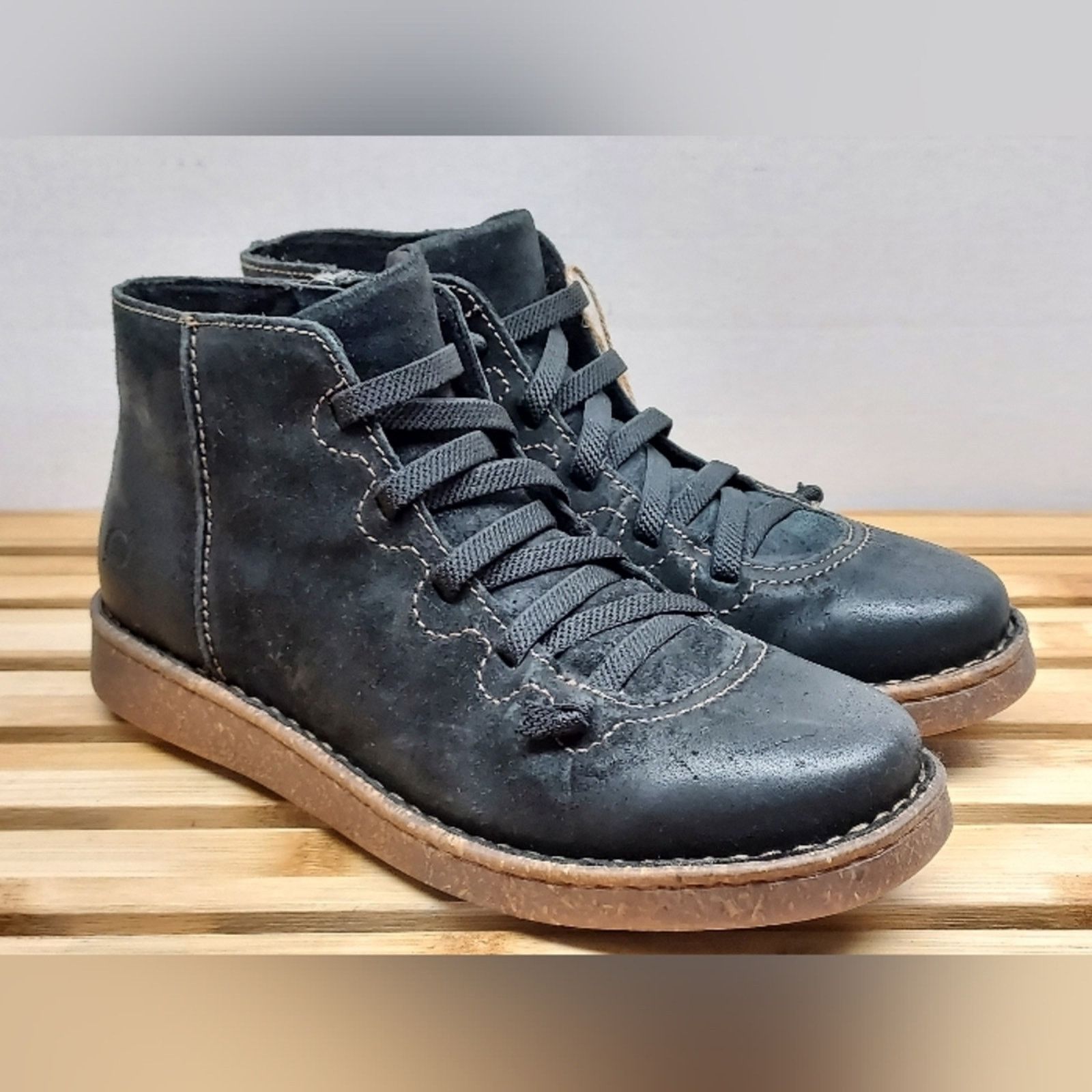 Born BORN Womens Black Leather Sienna Ankle Zip Boots Size 7.5M Size US 7.5 / IT 37.5 - 2 Thumbnail