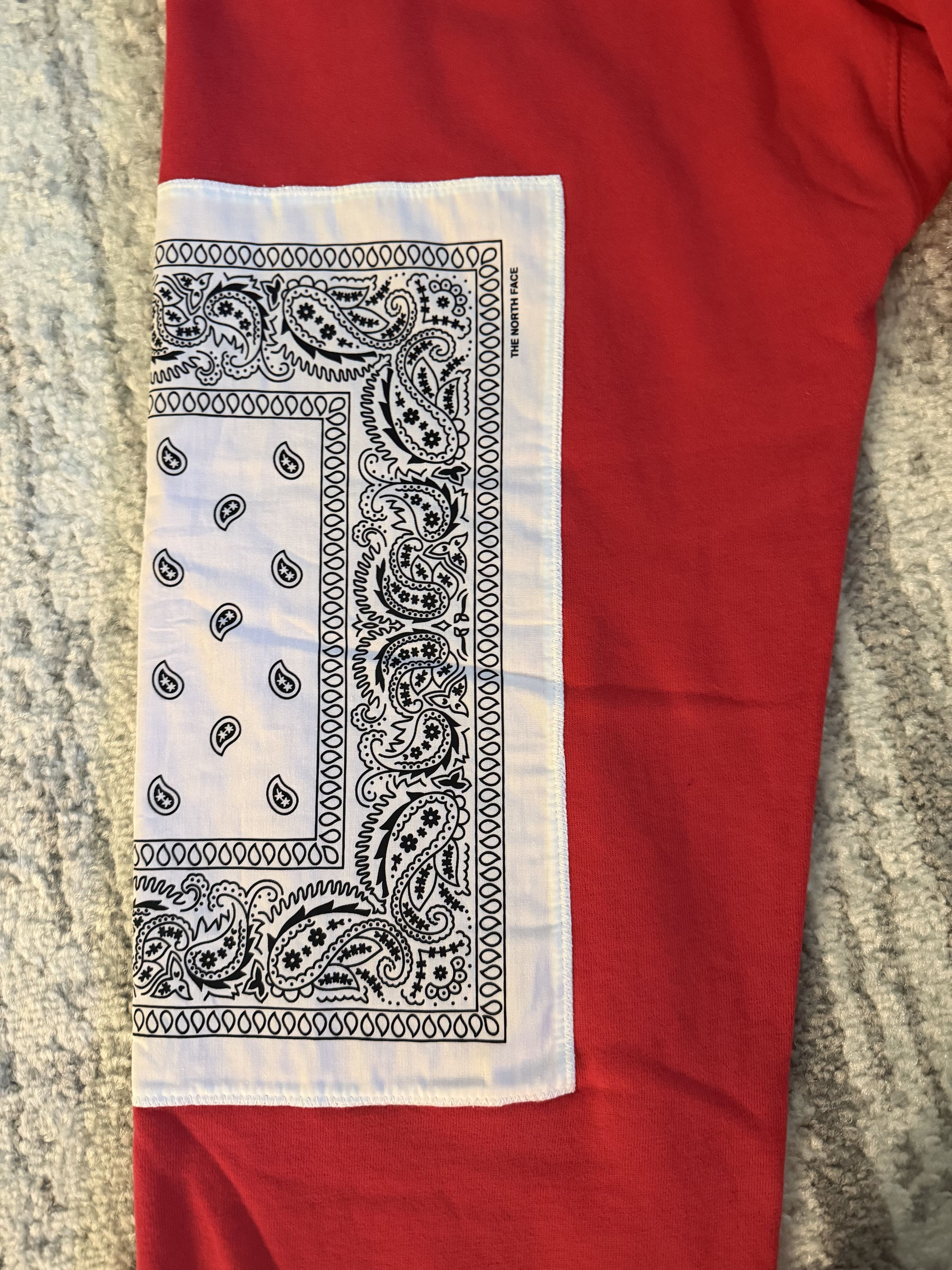 Supreme × The North Face Supreme x The North Face Bandana Sweatpants New With Tags Size US 32 / EU 48 - 7 Thumbnail