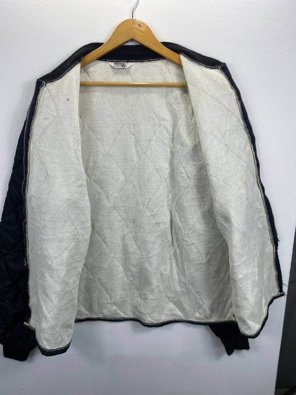 Original Montgomery vintage montgomery wards quilted jacket nice design Size US XXL / EU 58 / 5 - 7 Thumbnail