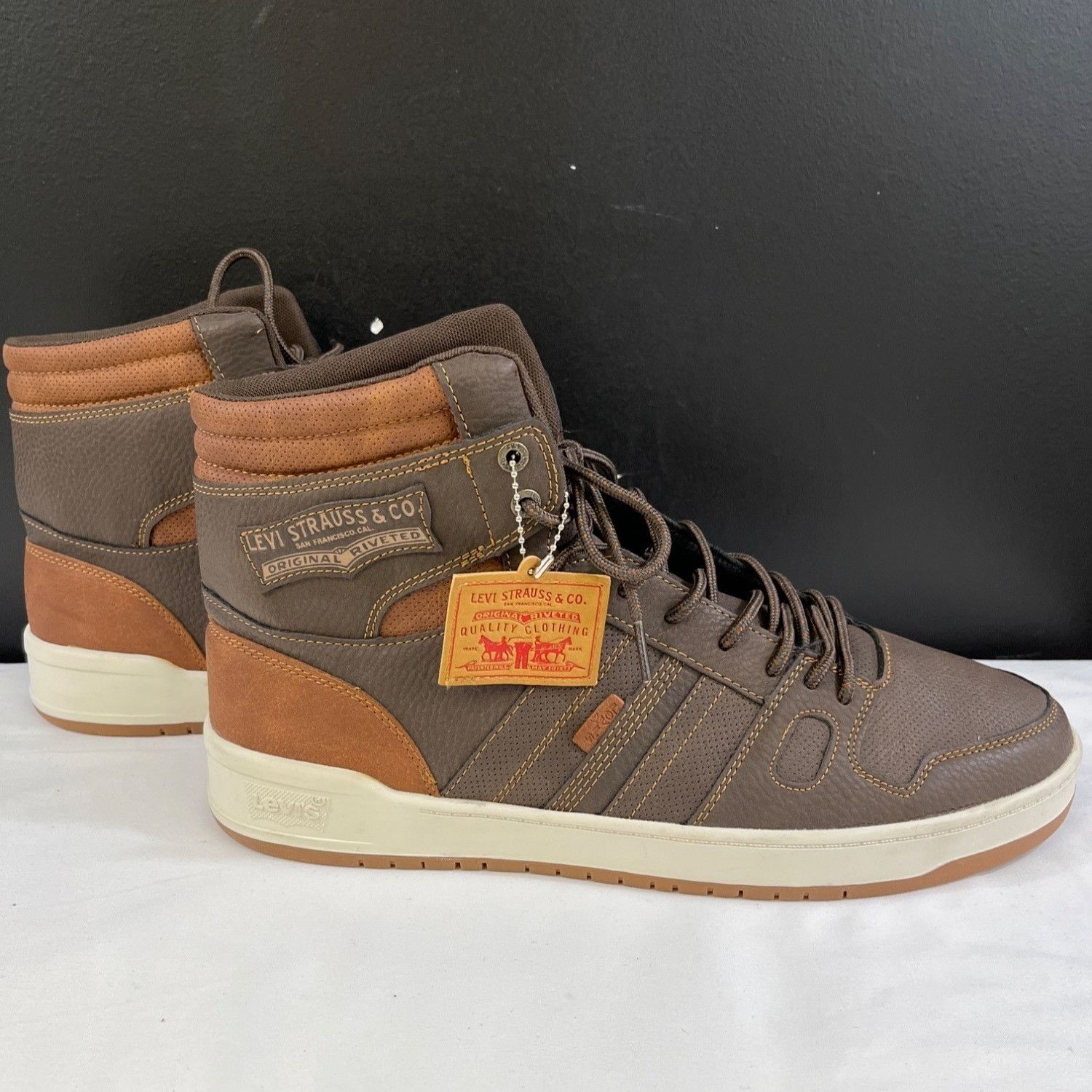 Levi\'s Men\'s Brown High-Top Sneakers Levi main image 2