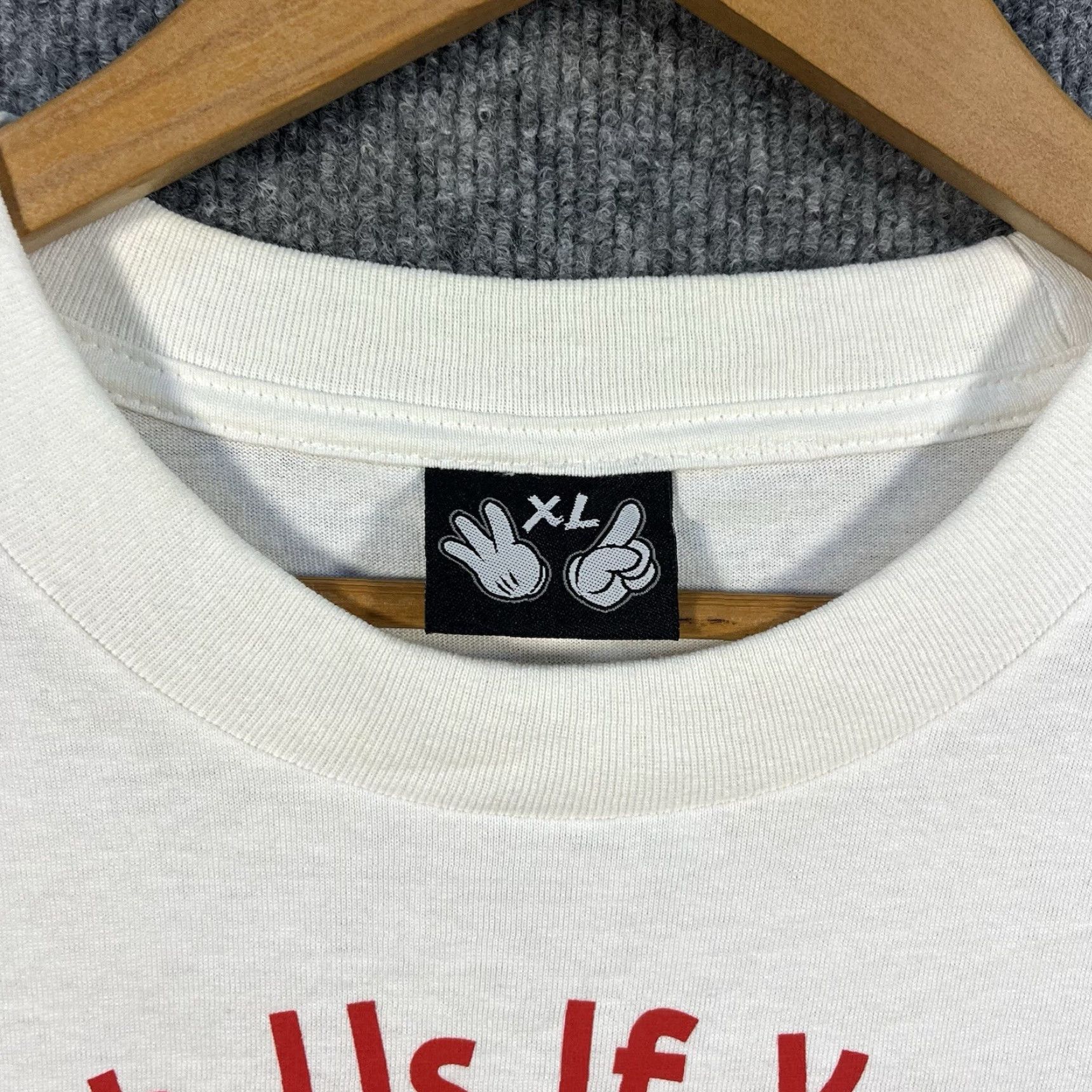 Vintage VINTAGE The Wild Ones Blink 182 T-Shirt Los Angeles Mens XL White Short Sleeve Men Angeld Size US XL / EU 56 / 4 - 3 Thumbnail