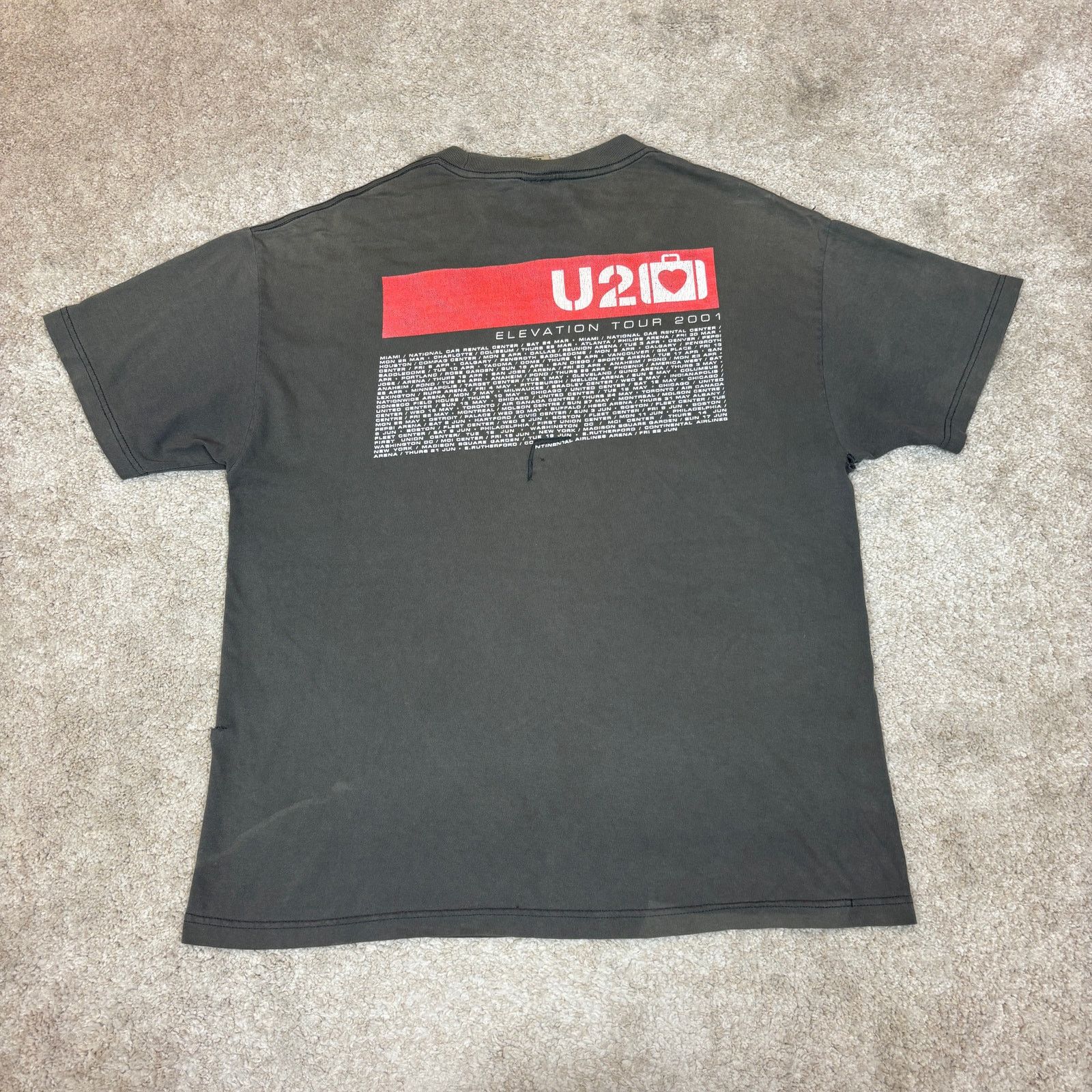 Band Tees × Vintage Vintage 2001 U2 Elevation Tour Distressed Band Shirt Mens XL Size US XL / EU 56 / 4 - 4 Thumbnail