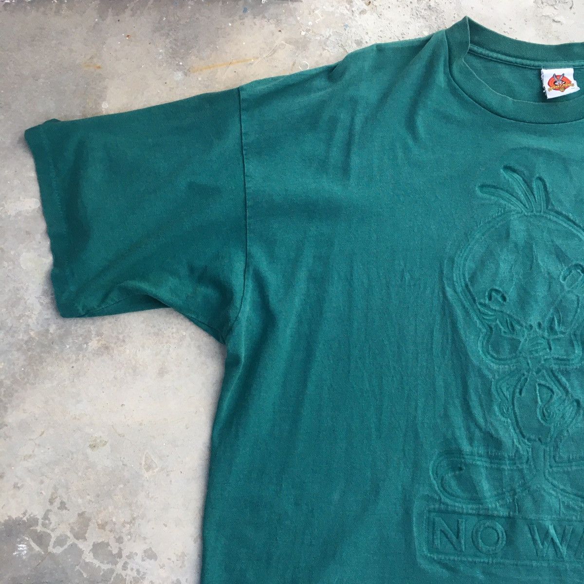 Cartoon Network × Vintage × Warner Bros Vintage 1997 Looney Tunes Studded Single Stitch Size US XXL / EU 58 / 5 - 5 Thumbnail