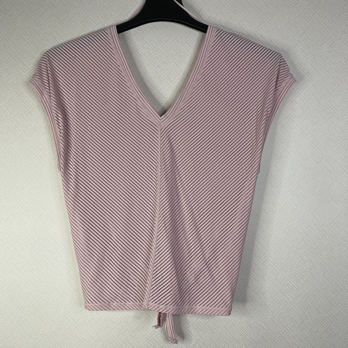Lululemon Lululemon Tie-Back Top Womens Pink V-Neck Activewear Size S / US 4 / IT 40 - 2 Thumbnail