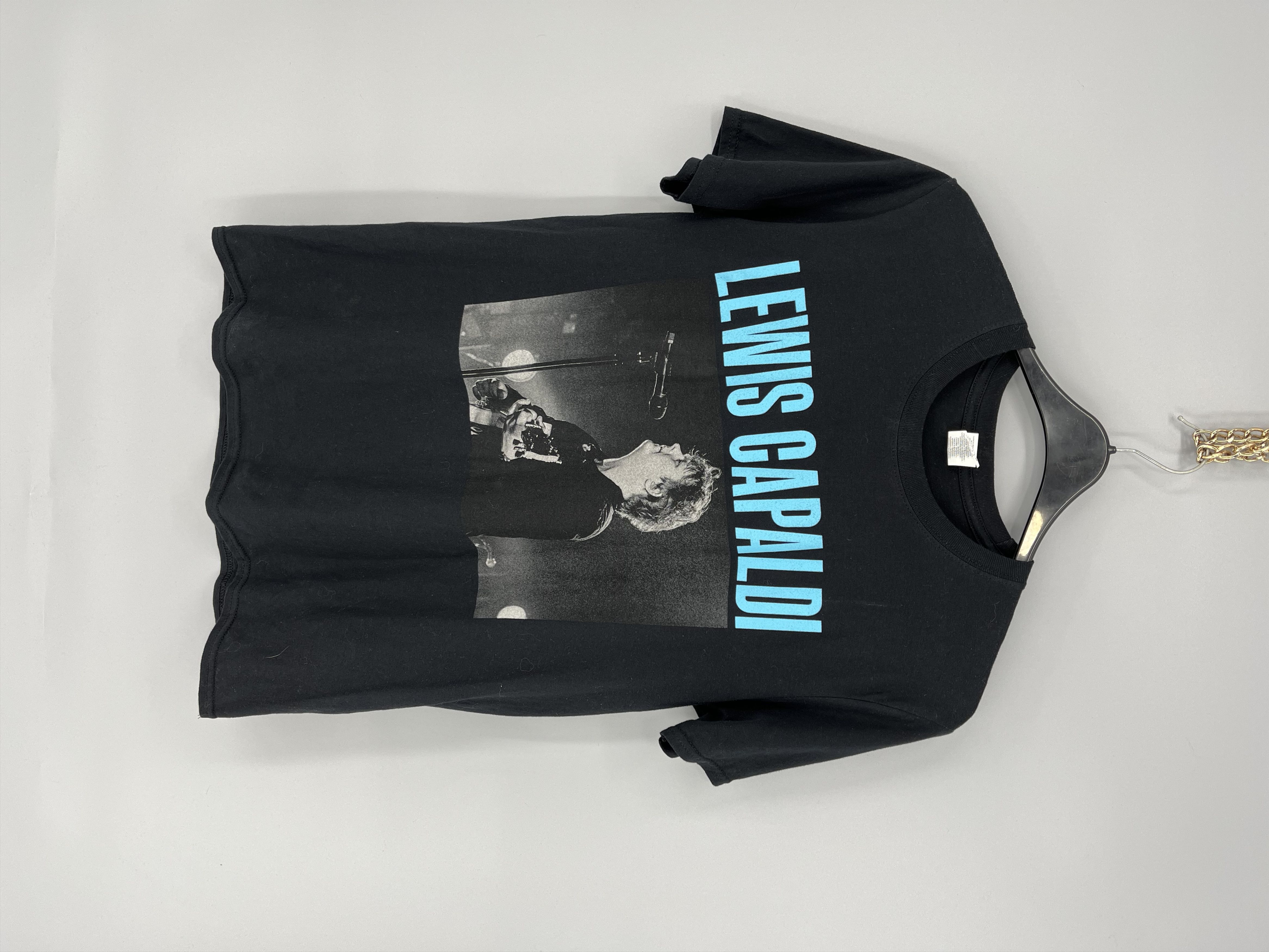 Band Tees × Vintage Mens Lewis Capaldi Vintage T-Shirt Band Tee Size M Size US M / EU 48-50 / 2 - 1 Thumbnail