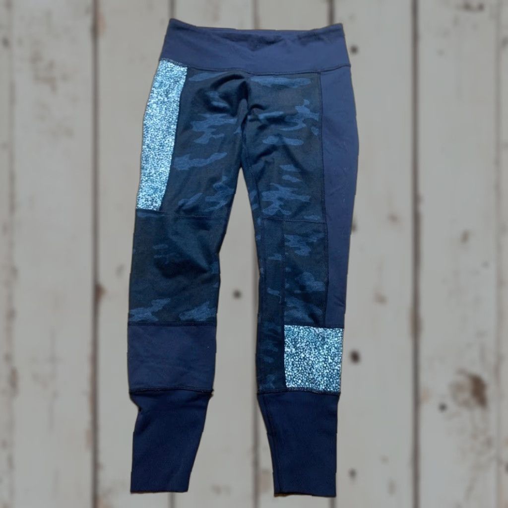 Lululemon Lululemon leggings joggers 8 Women Regular Size 8 Multicolor Ankle - Lululemon symbol on back off Size 30" / US 8 / IT 44 - 1 Thumbnail