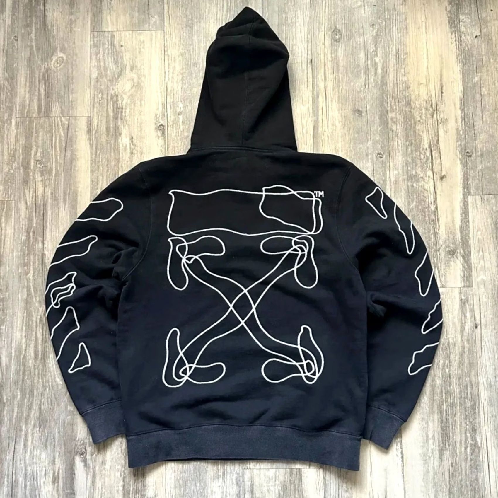 Off-White VINTAGE Off-White Pullover Hoodie Size XS Men XS Black Abstract Arrow FW19 Size US XS / EU 42 / 0 - 5 Thumbnail