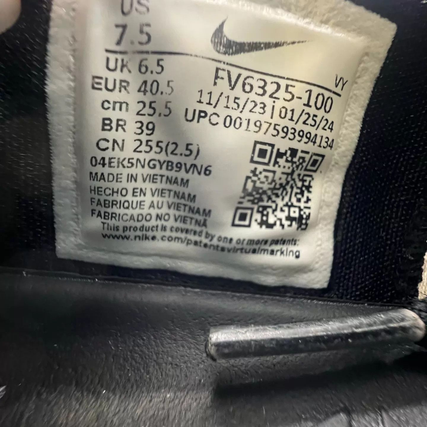 Nike zk8 low gigi black gold 40.5 Size US 7.5 / EU 40-41 - 8 Thumbnail