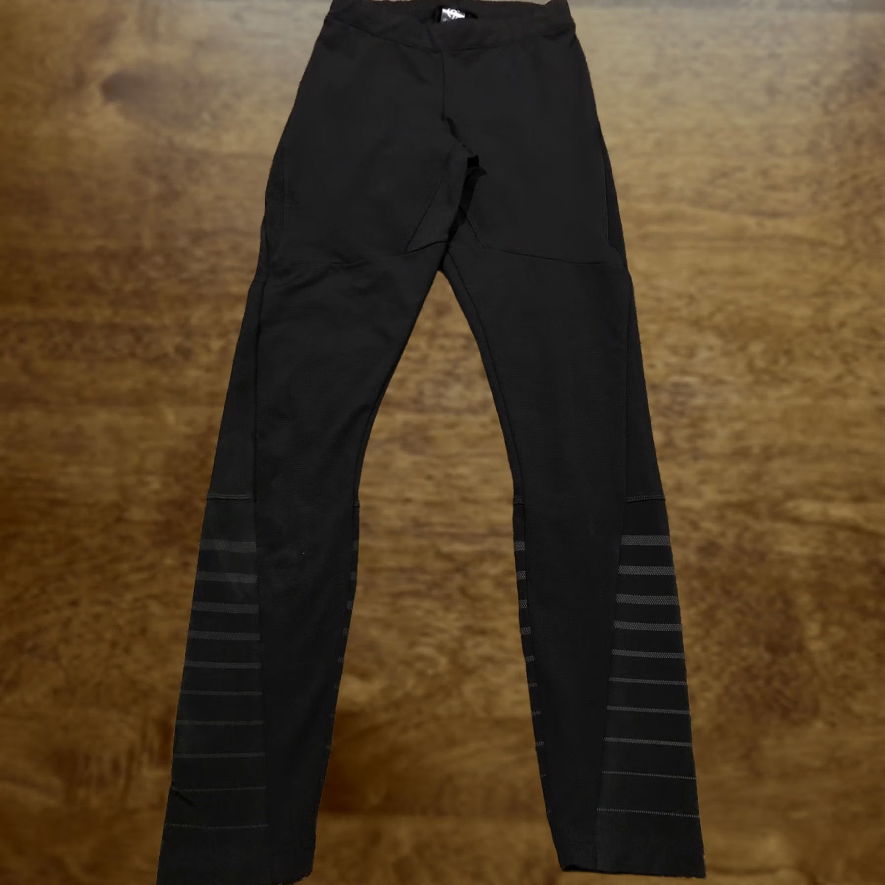 Champion Champion C9 Womens S Black Athletic Pants Polyester Blend Stretch A23 Size 42" / US 20 - 1 Thumbnail